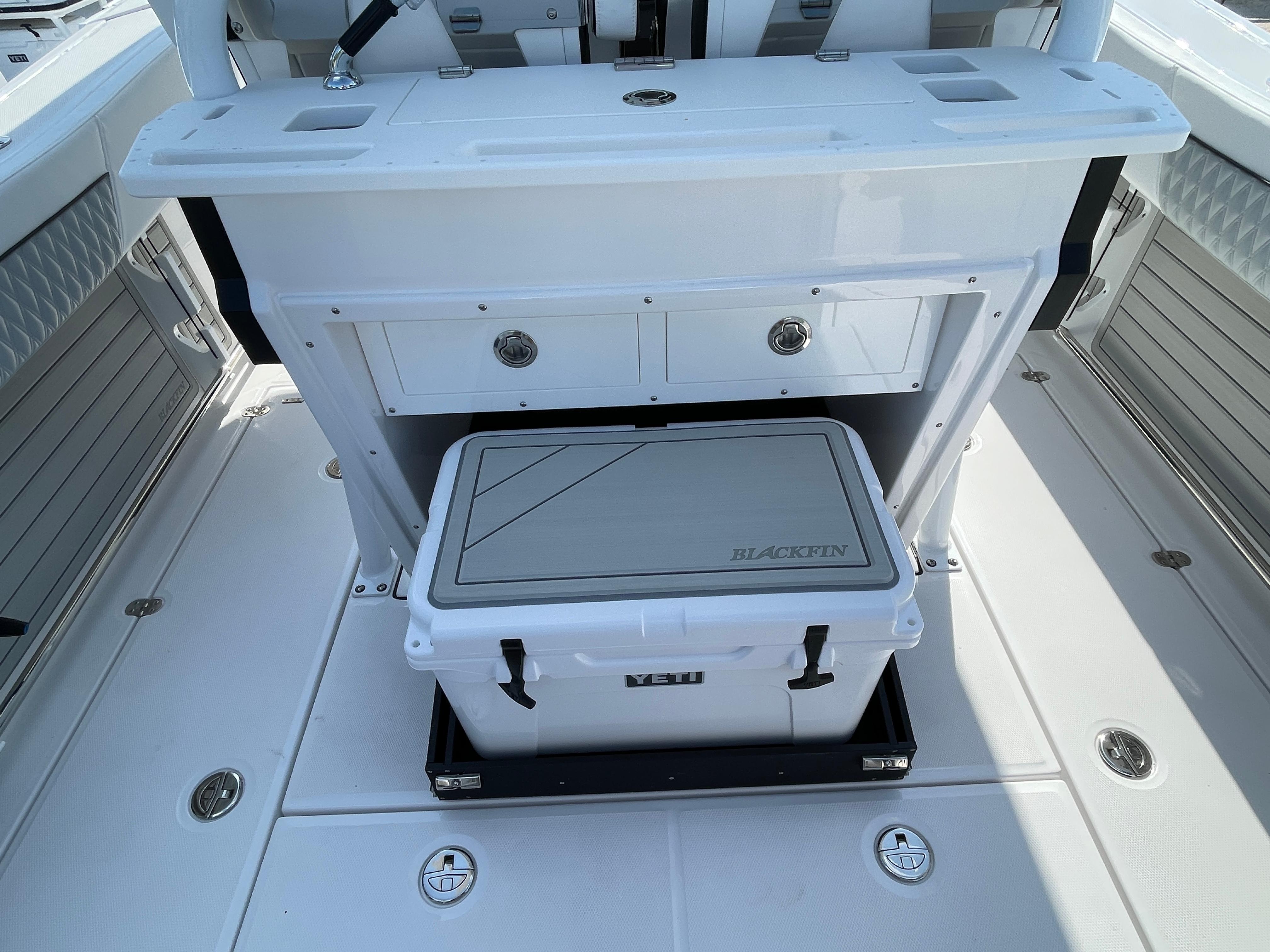 2025-blackfin-272cc-power-9790780-20250512110311629-1_XLARGE
