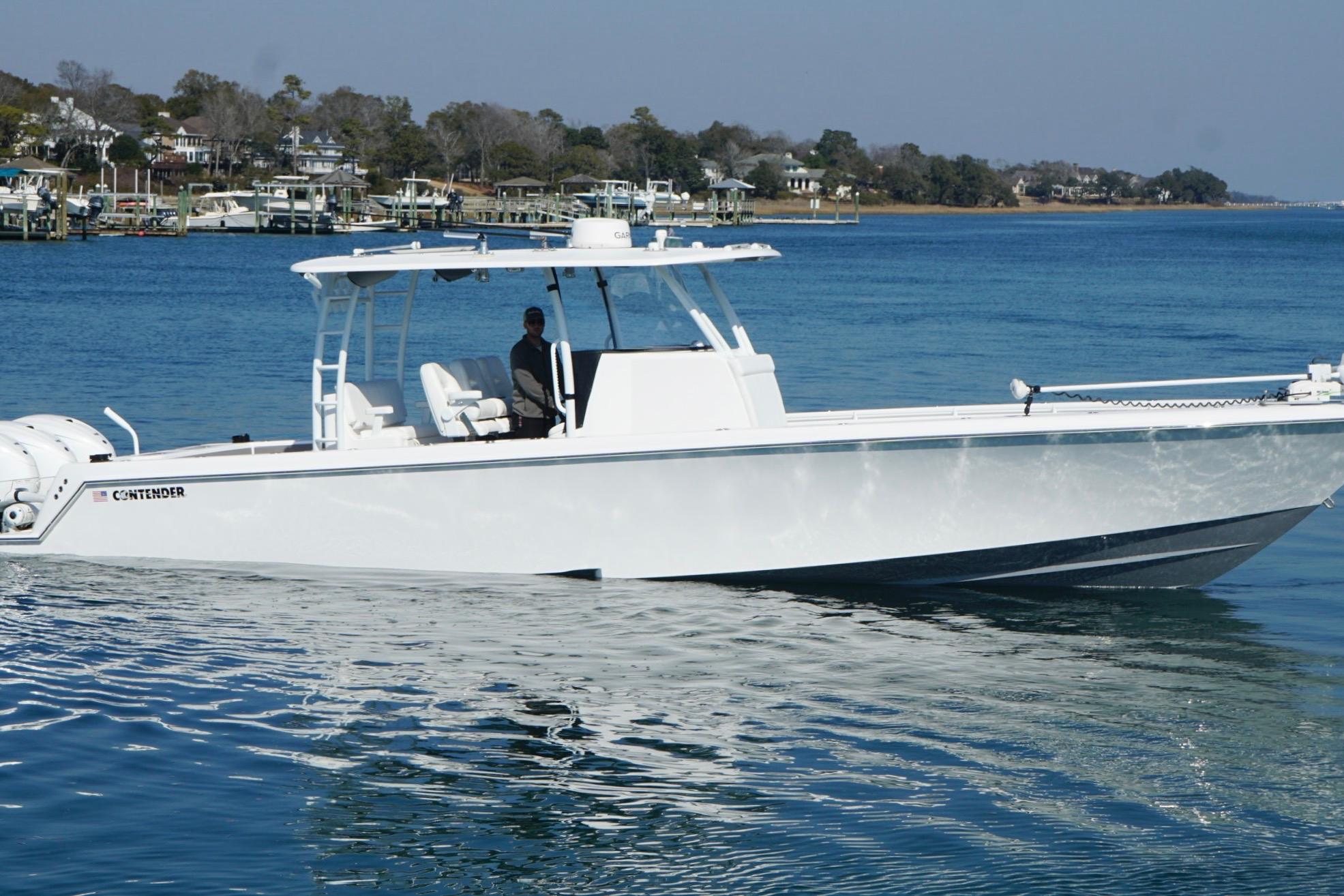 2024 Contender 39 ST - Image 3