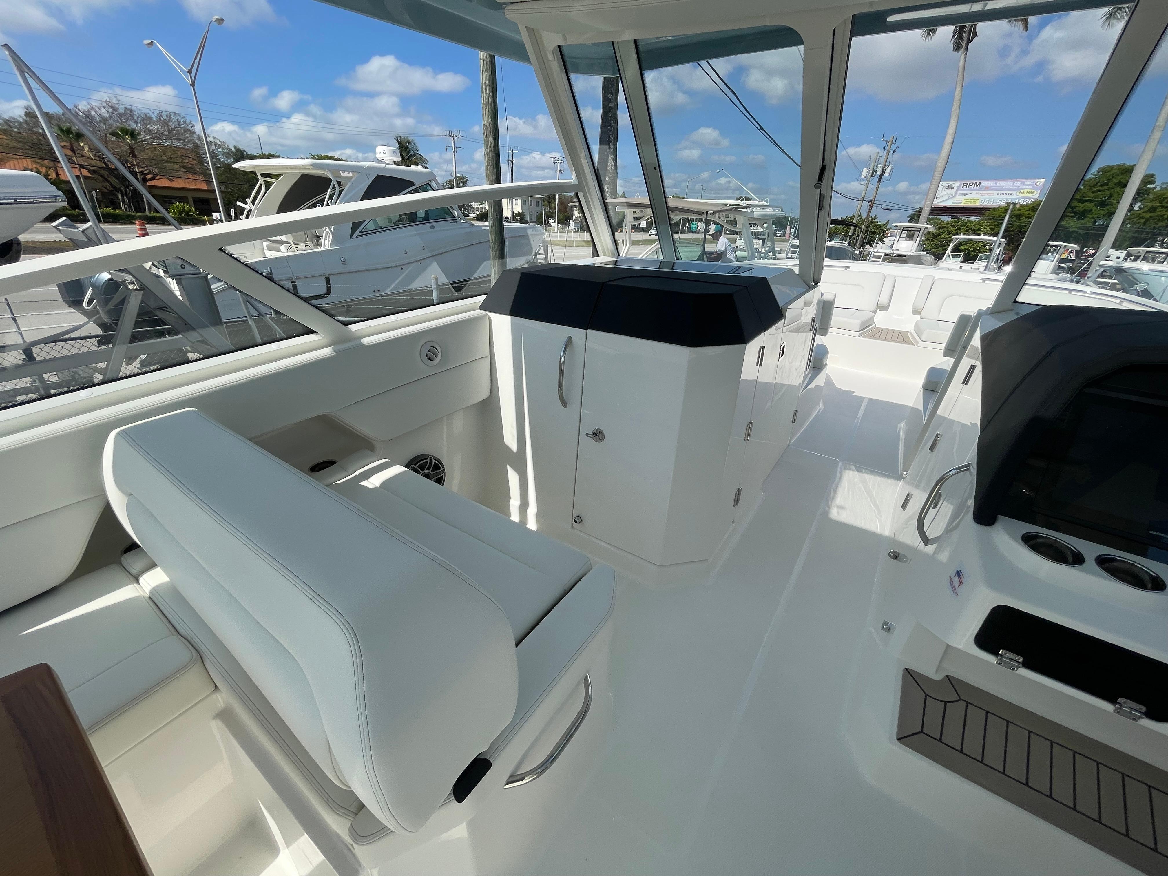 Yacht for Sale 40 World Cat Yachts Naples, FL Denison Yacht Sales