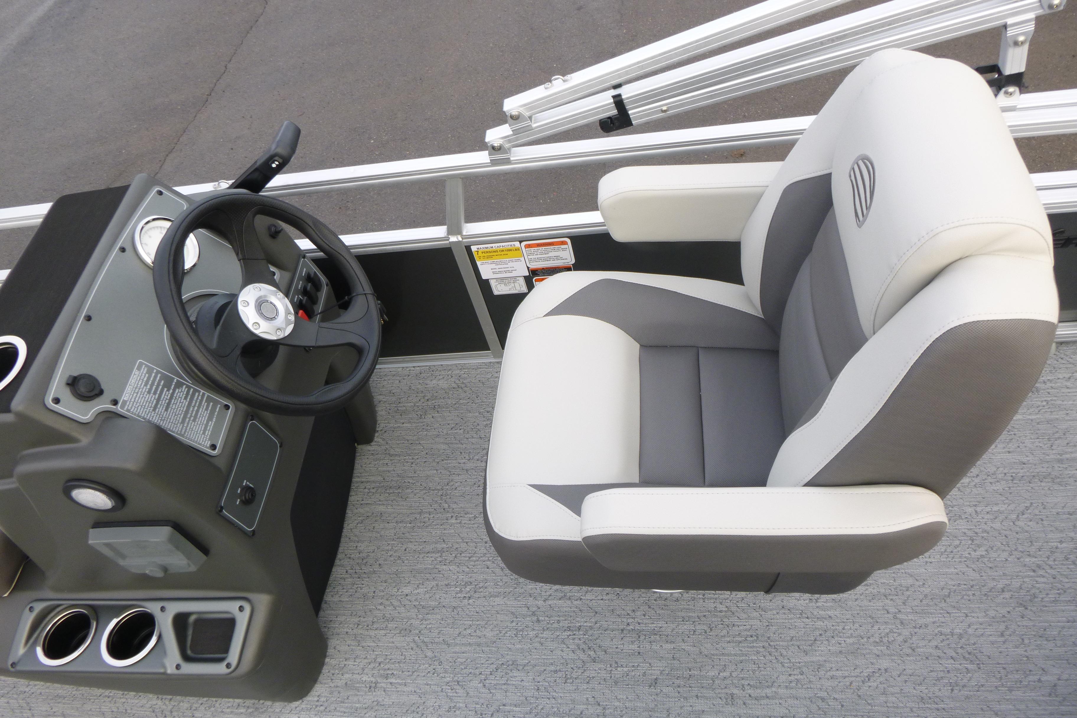 2026 Sun Tracker Bass Buggy 16 XL Select Gallery