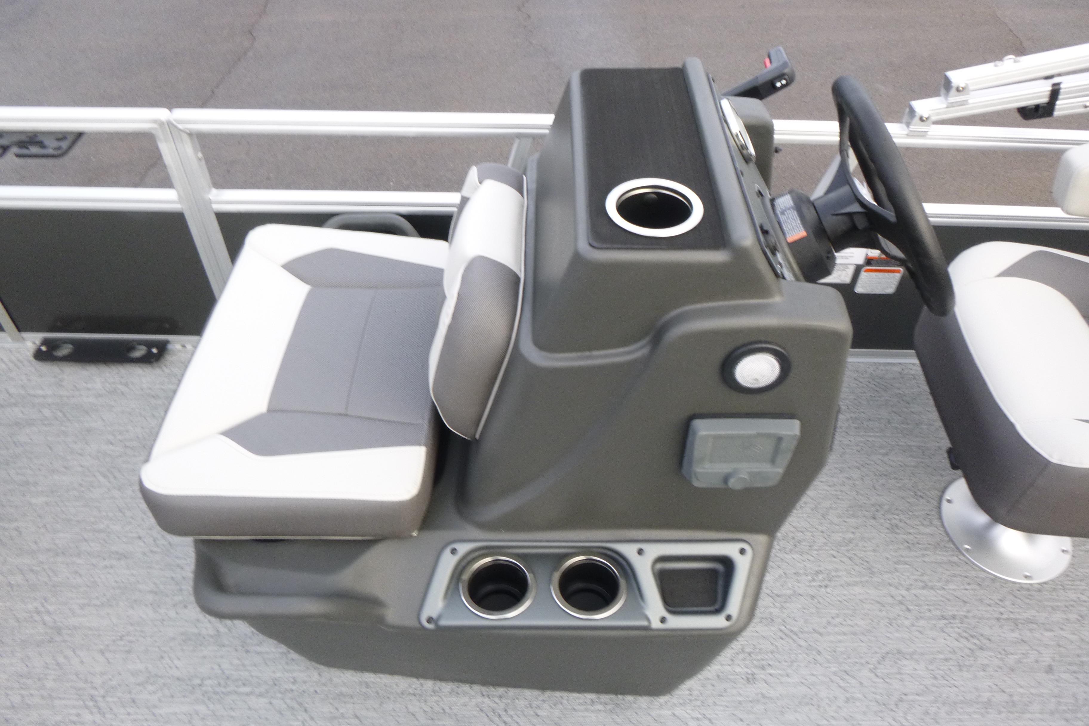 2026 Sun Tracker Bass Buggy 16 XL Select Gallery