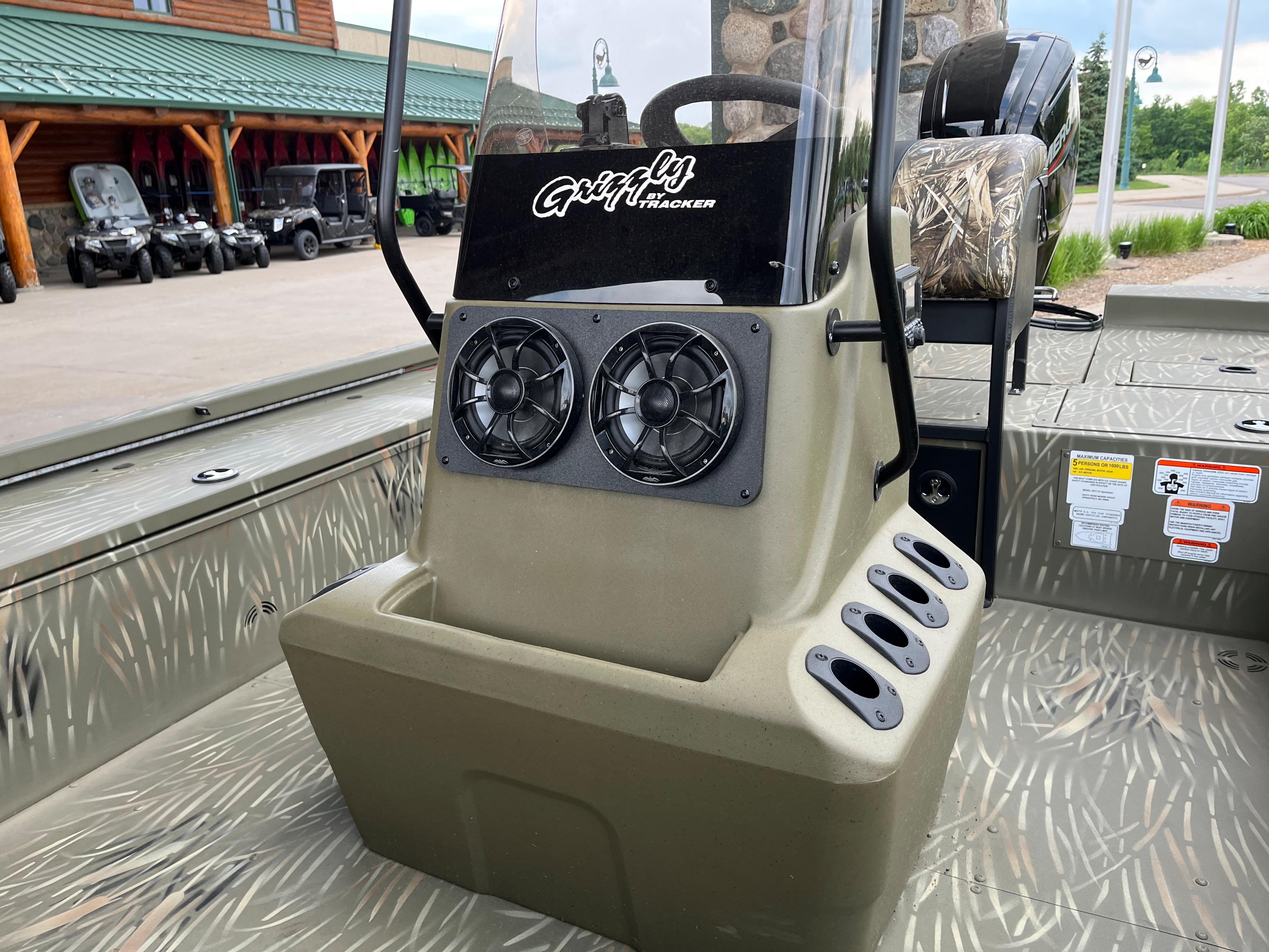 New 2023 Tracker Grizzly 2072 CC Sportsman in Rogers, MN