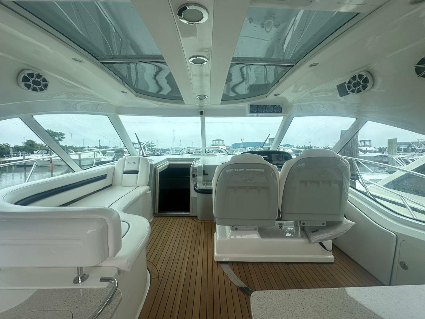 2010-sea-ray-sundancer-500-power-9780787-983259421-0-200620250220-13