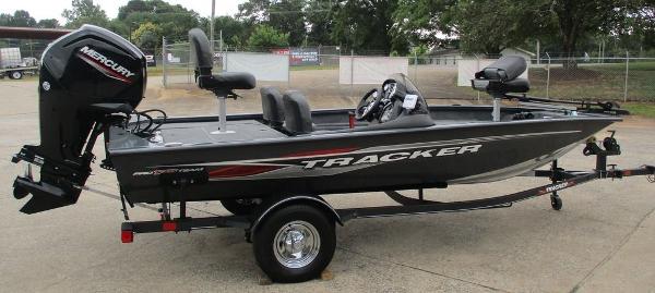 2022 Tracker Boats boat for sale, model of the boat is Pro Team 175 TF & Image # 3 of 12