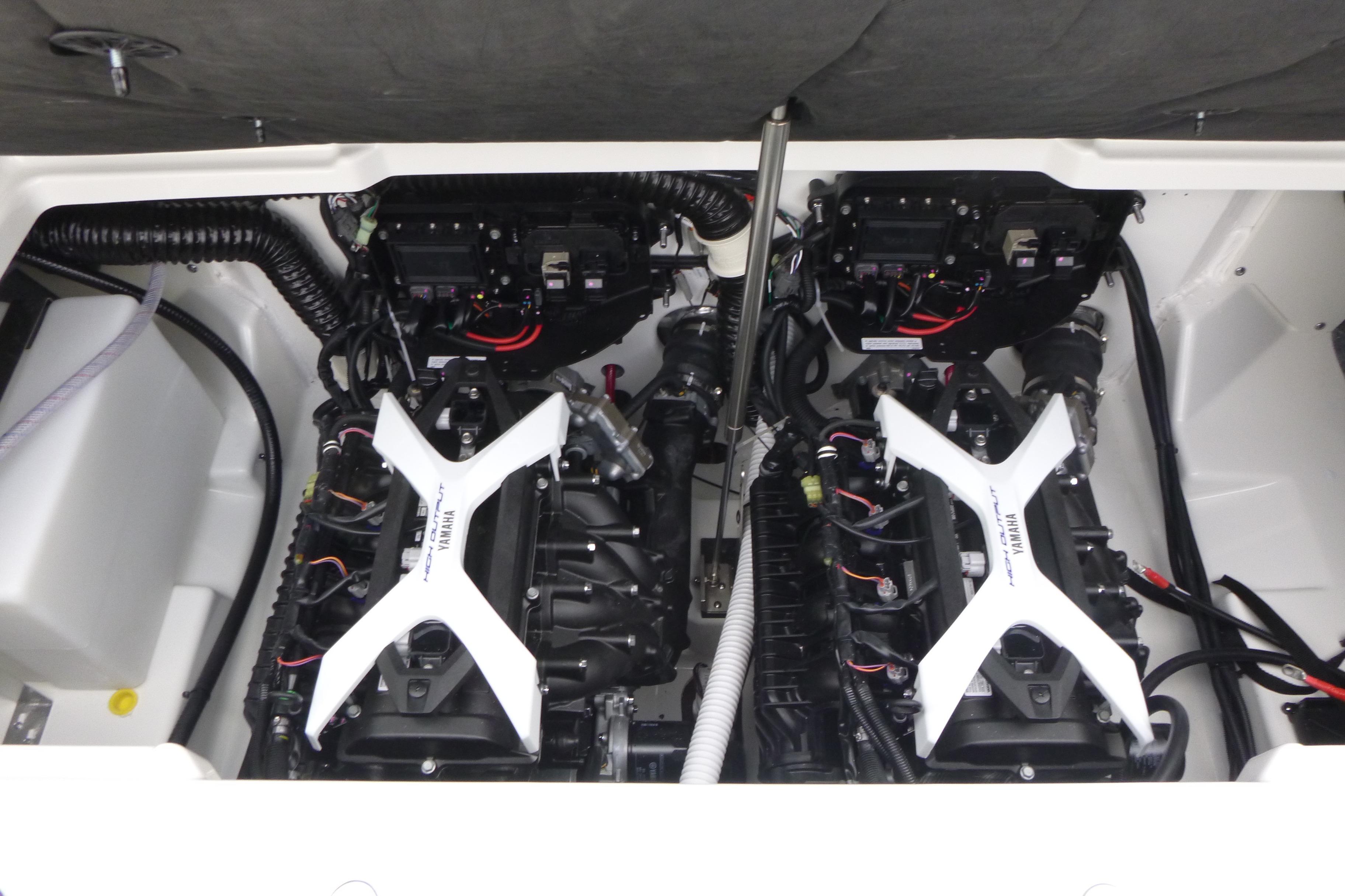 2026 Yamaha Boats 252S Gallery