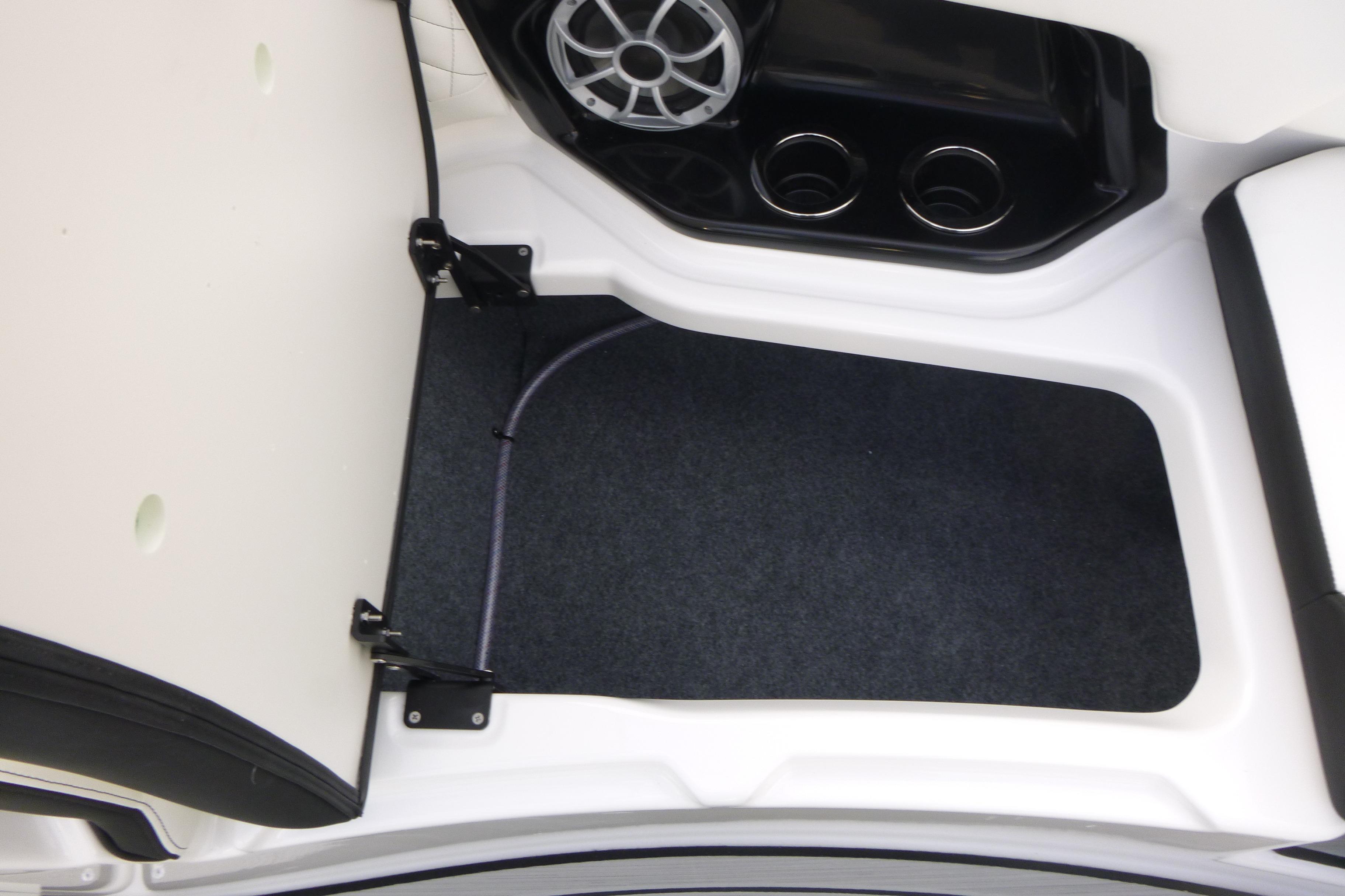 2026 Yamaha Boats 252S Gallery