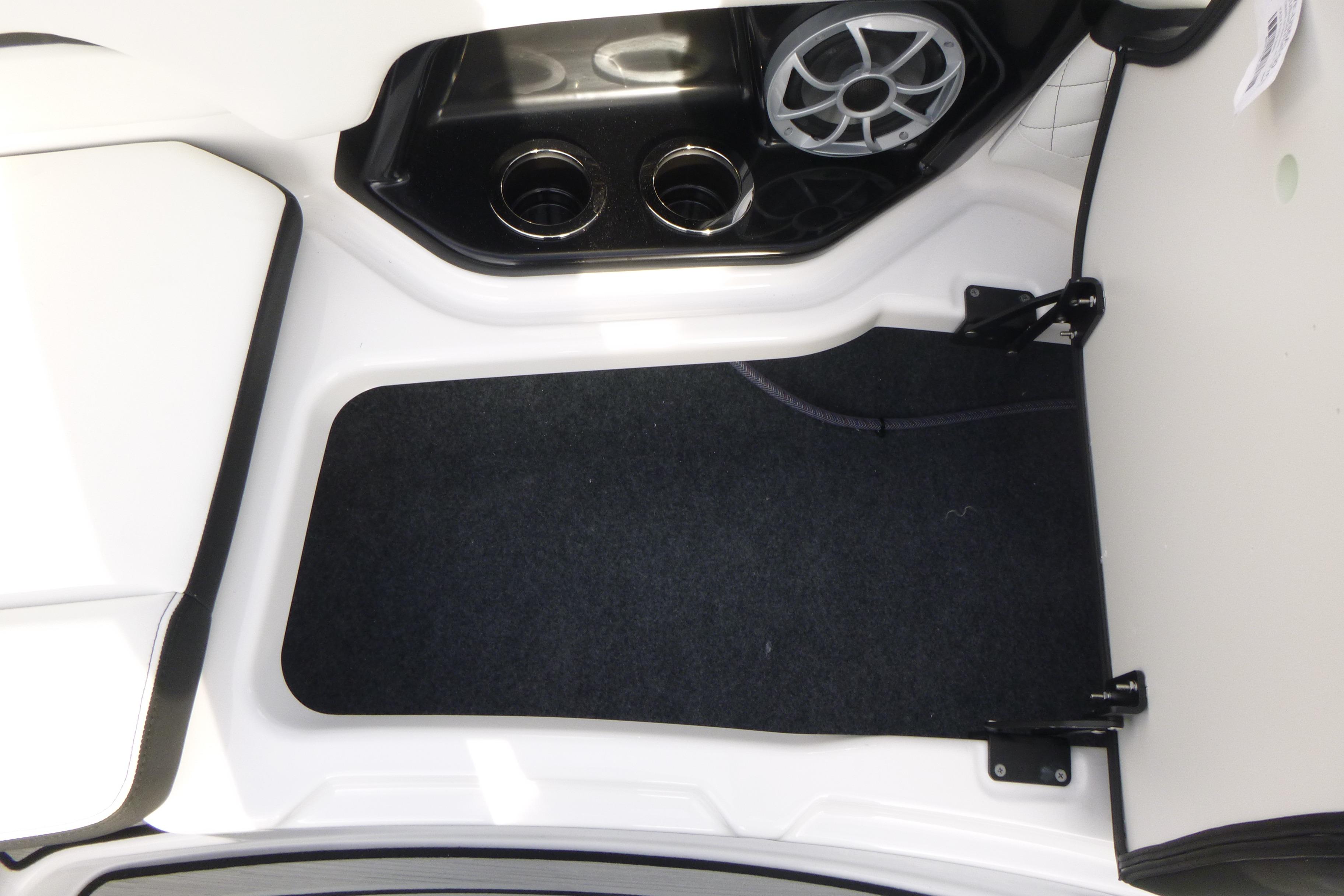 2026 Yamaha Boats 252S Gallery