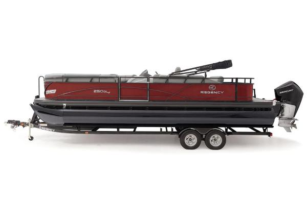 2022 Regency boat for sale, model of the boat is 250 DL3 & Image # 12 of 77