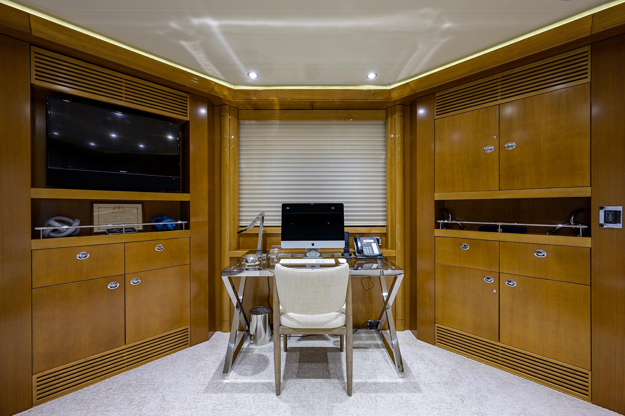 Westport 164 - Quantum of Solace - Main Deck Master Stateroom