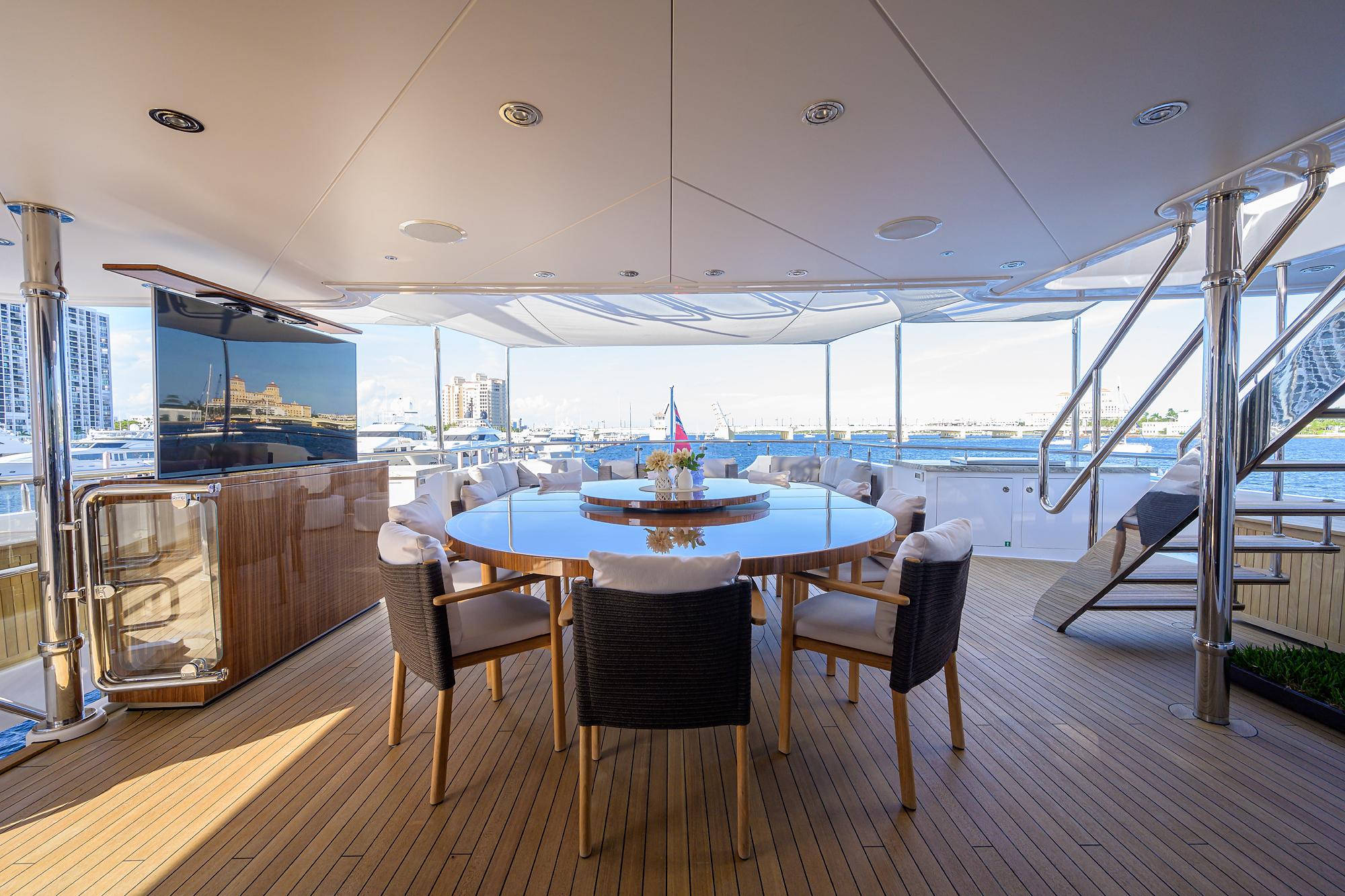 Westport 164 - Quantum of Solace - Bridge Deck Aft