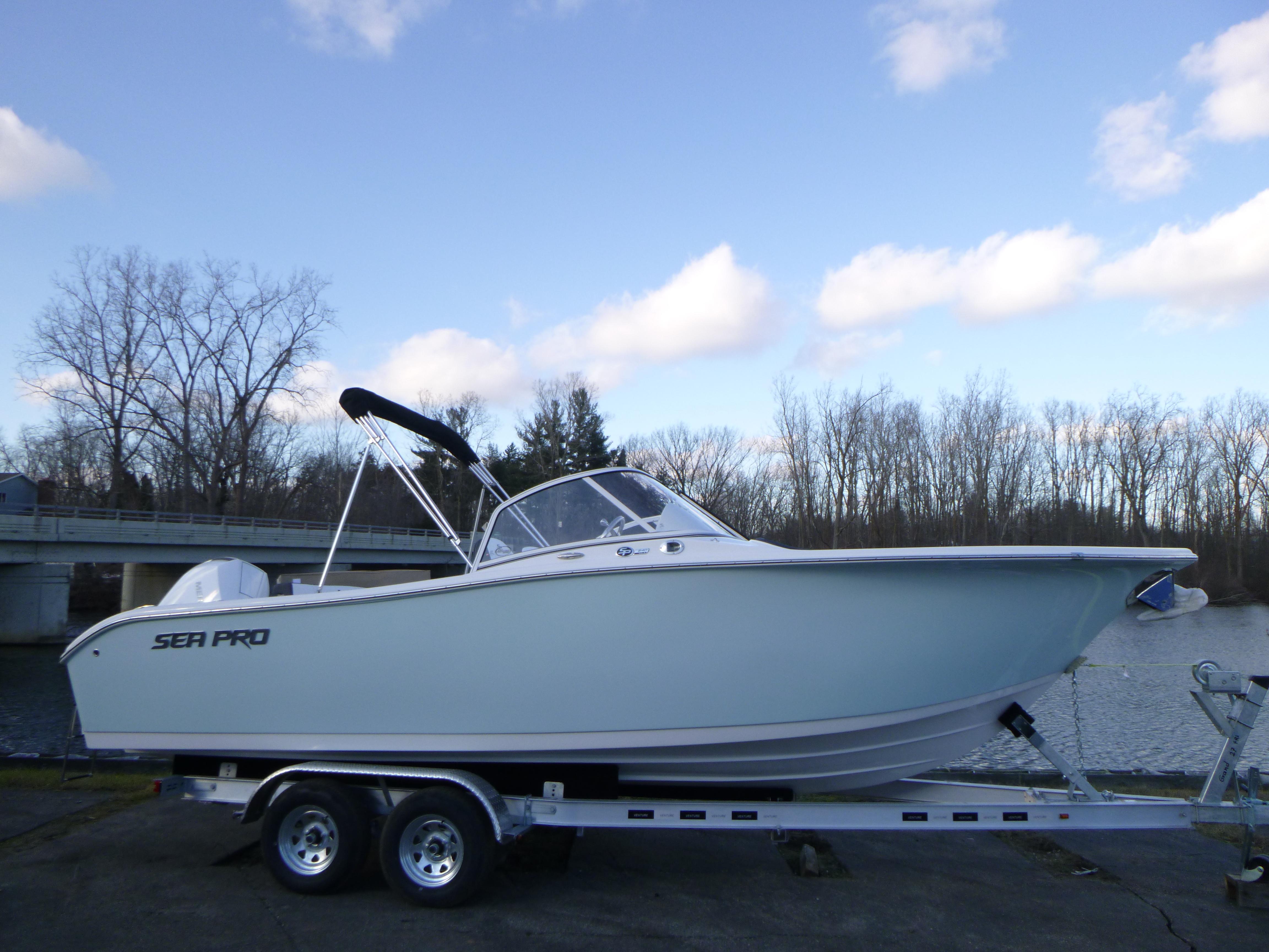 2024 Sea Pro 240 Dual Console Gallery