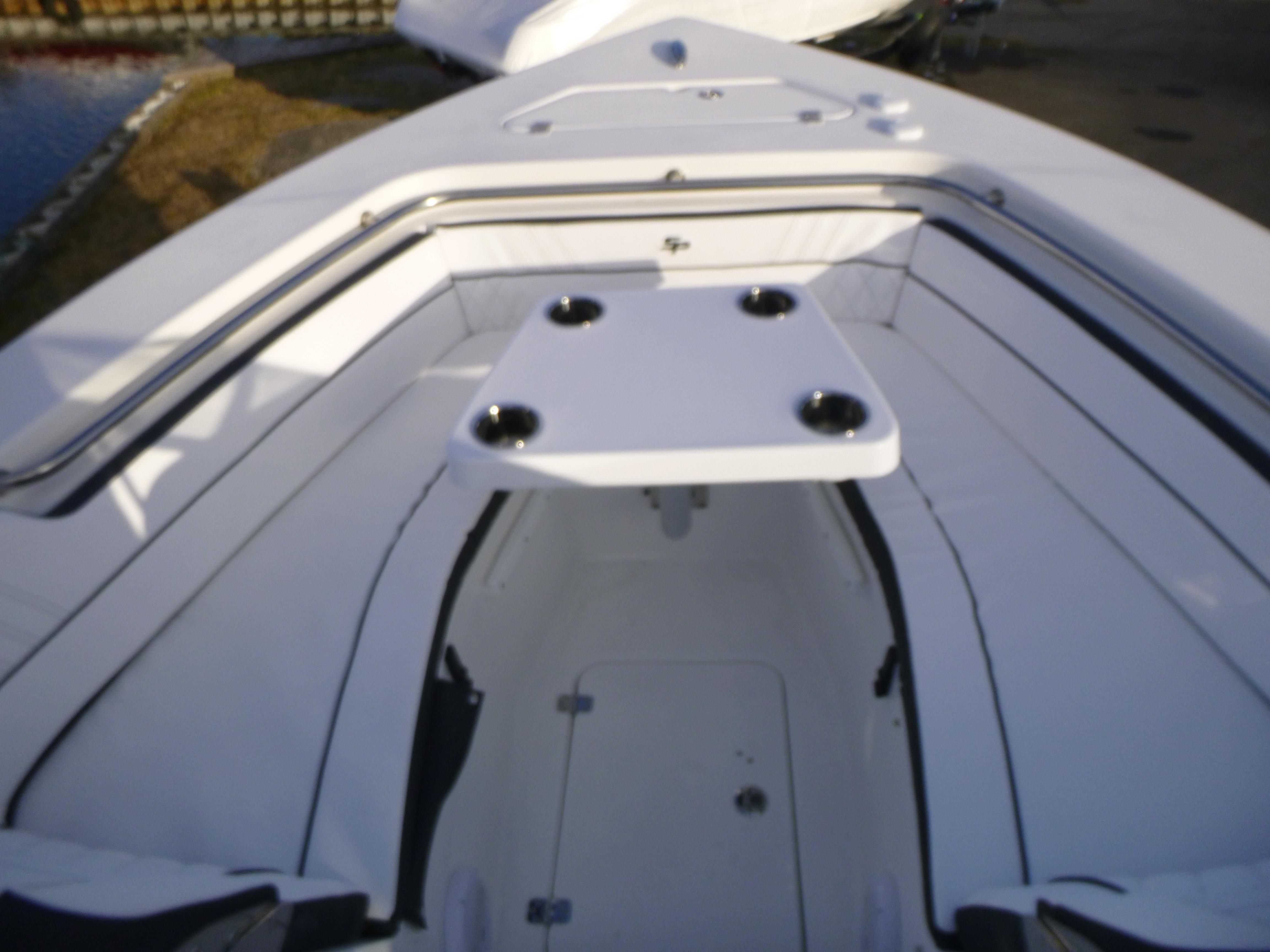 2024 Sea Pro 240 Dual Console Gallery