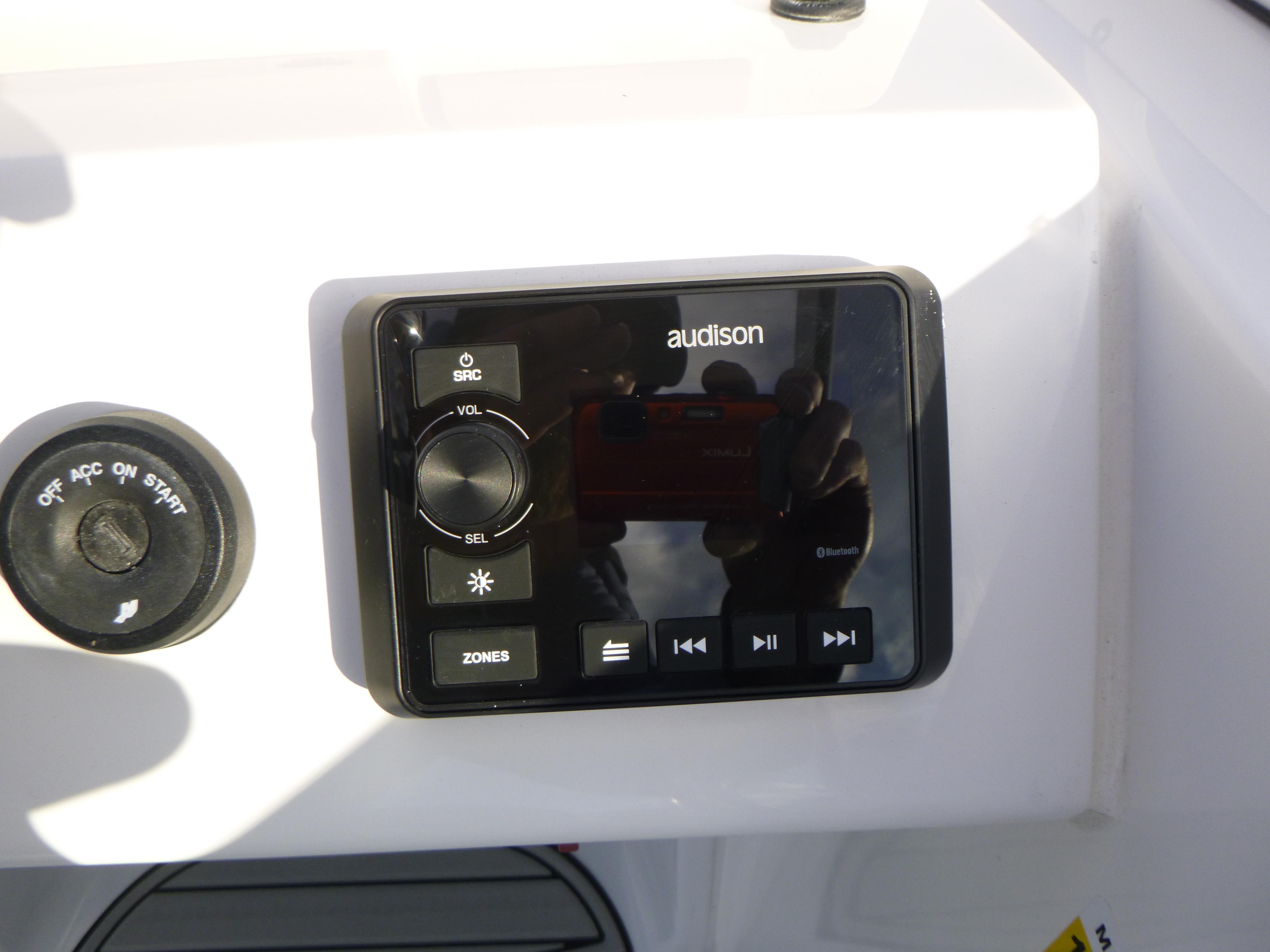 2024 Sea Pro 240 Dual Console Gallery
