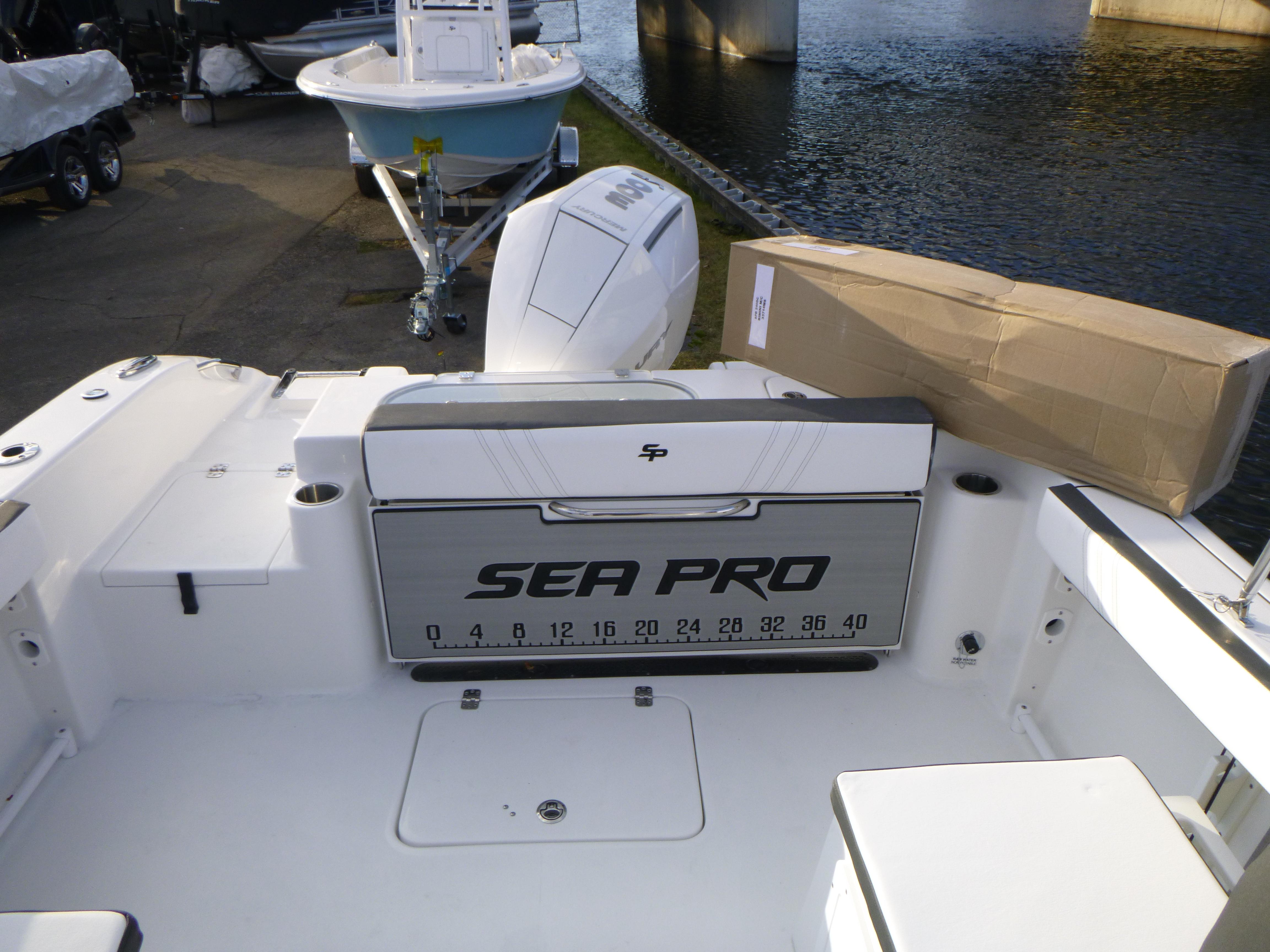 2024 Sea Pro 240 Dual Console Gallery