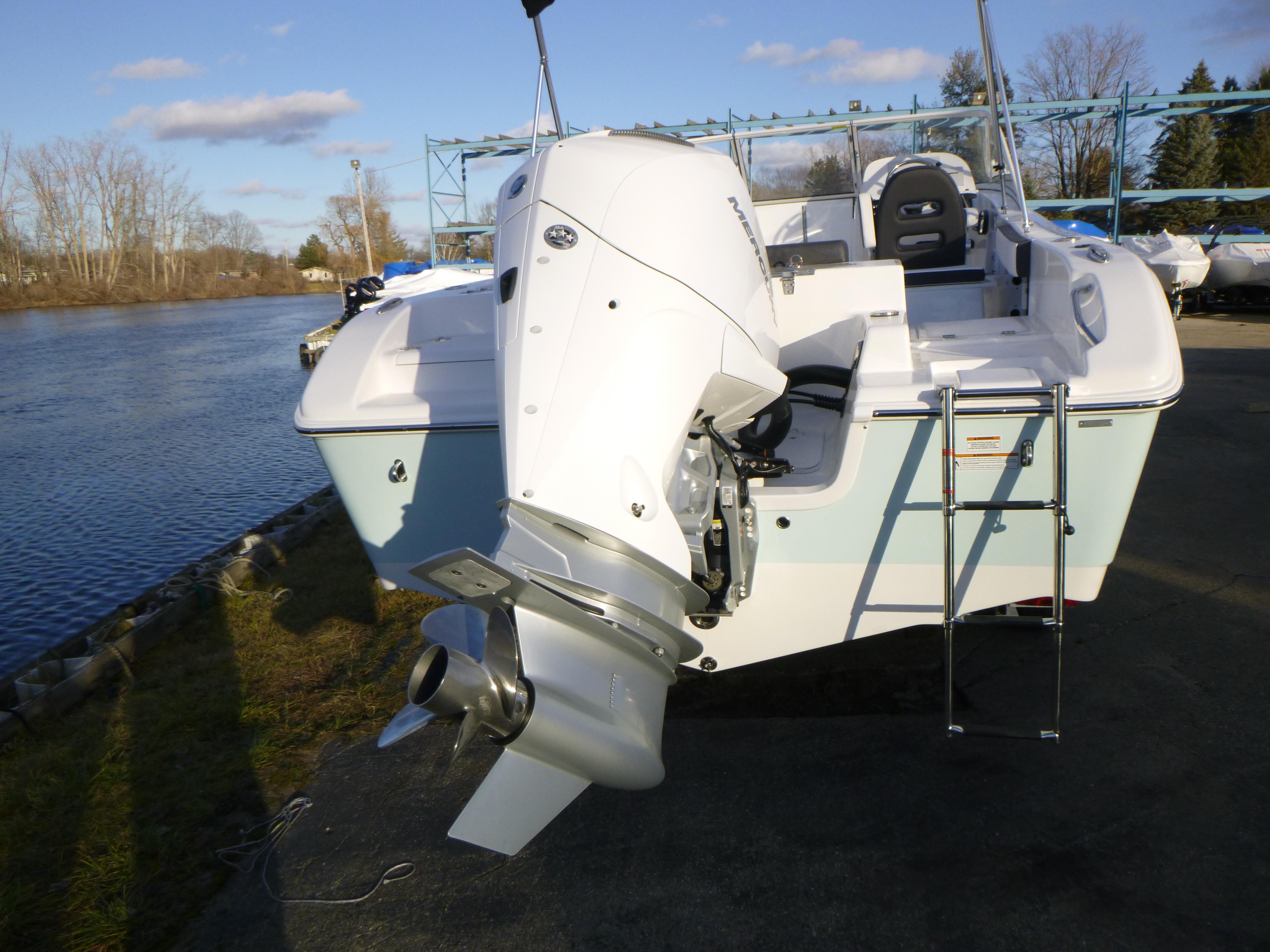 2024 Sea Pro 240 Dual Console Gallery