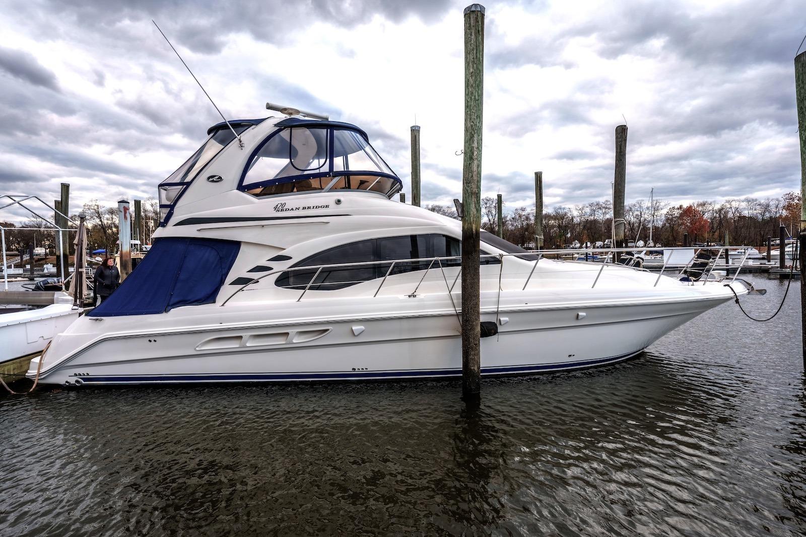 PA 10423 TT Knot 10 Yacht Sales PA 10423 TT Knot 10 Yacht Sales
