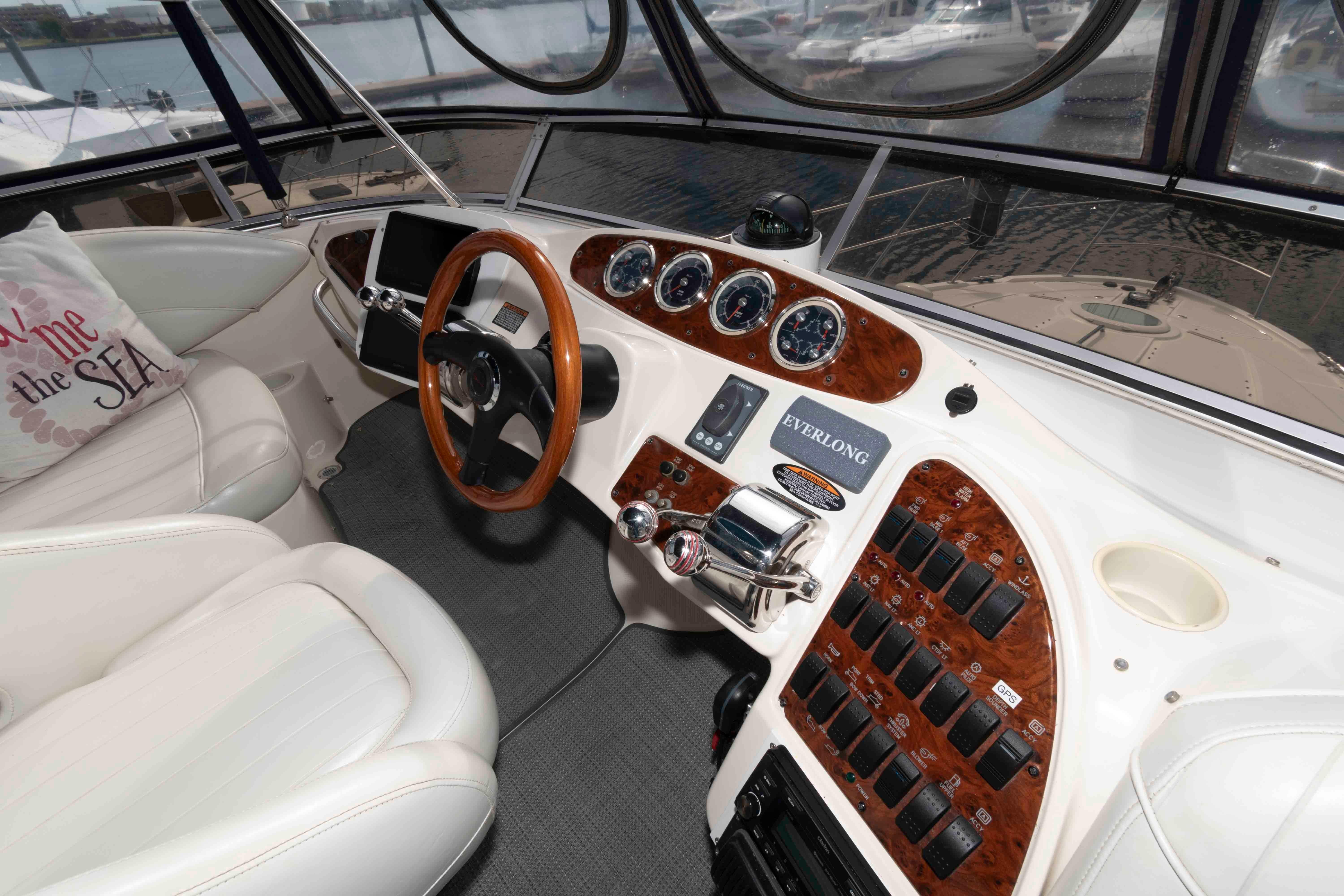 M 10418 TW Knot 10 Yacht Sales M 10418 TW Knot 10 Yacht Sales