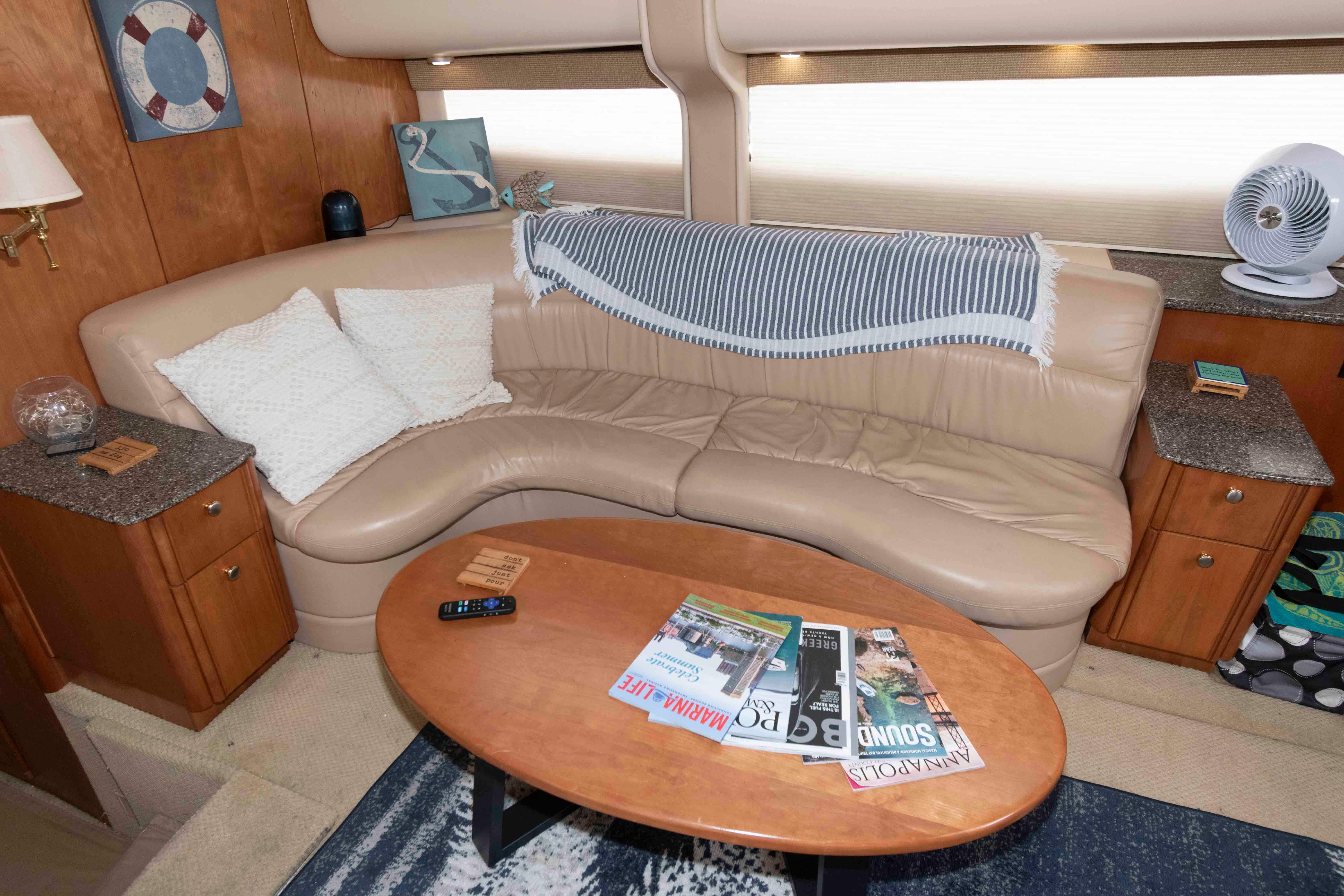 M 10418 TW Knot 10 Yacht Sales M 10418 TW Knot 10 Yacht Sales