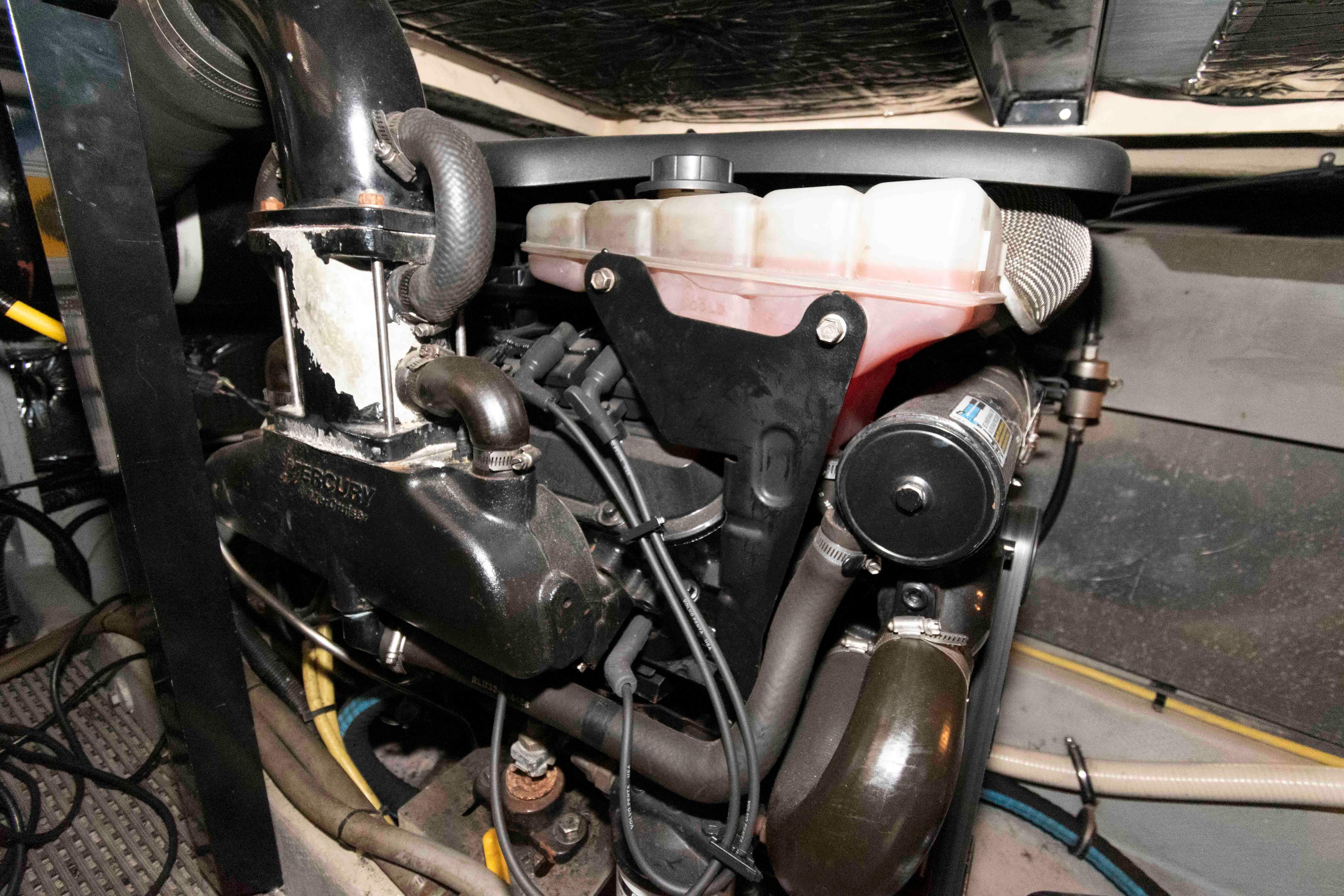 M 10418 TW Knot 10 Yacht Sales M 10418 TW Knot 10 Yacht Sales