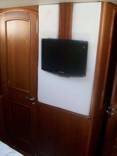 Large Flatscreen Master