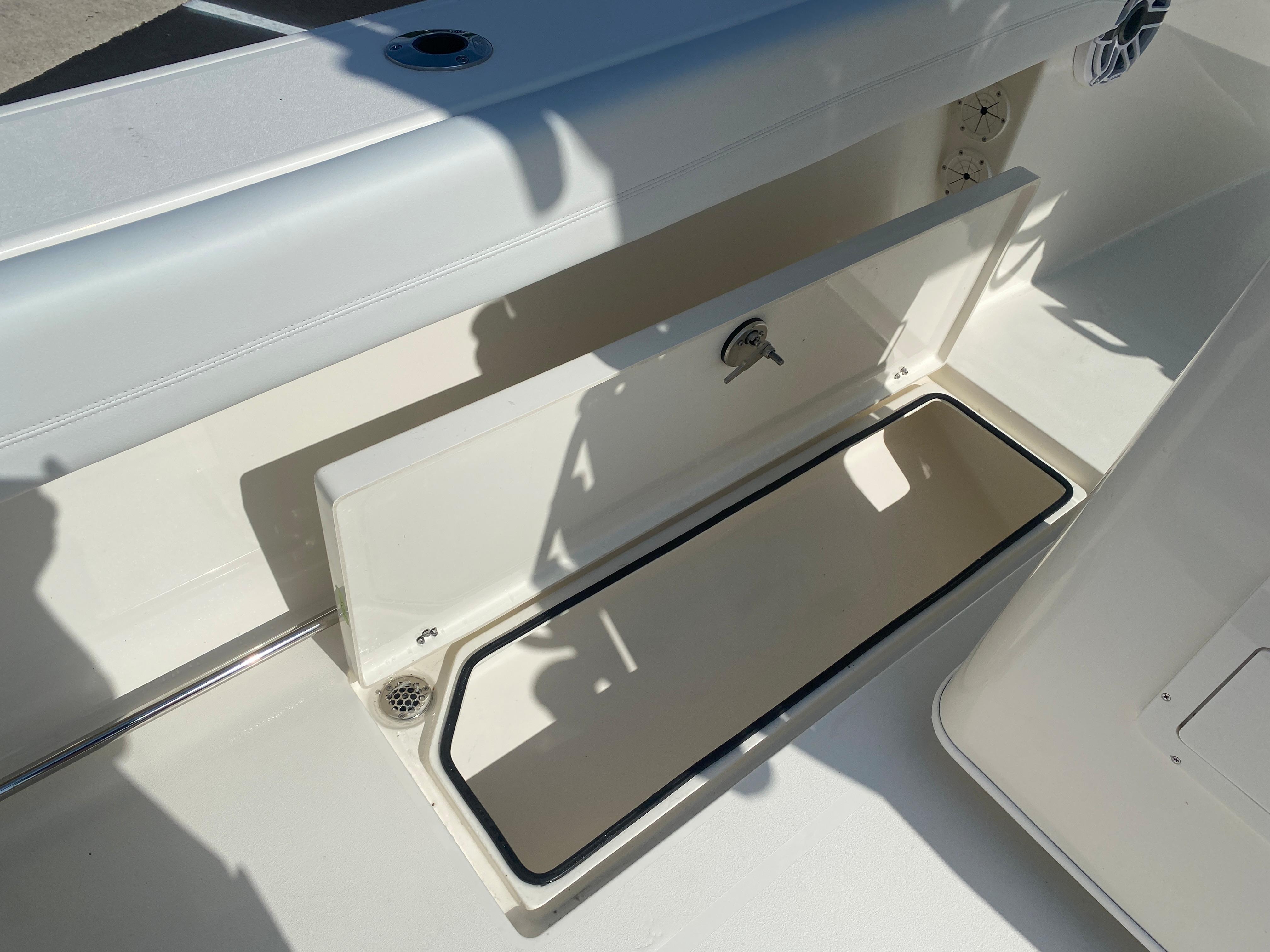 2024 Cobia 280 Center Console-17