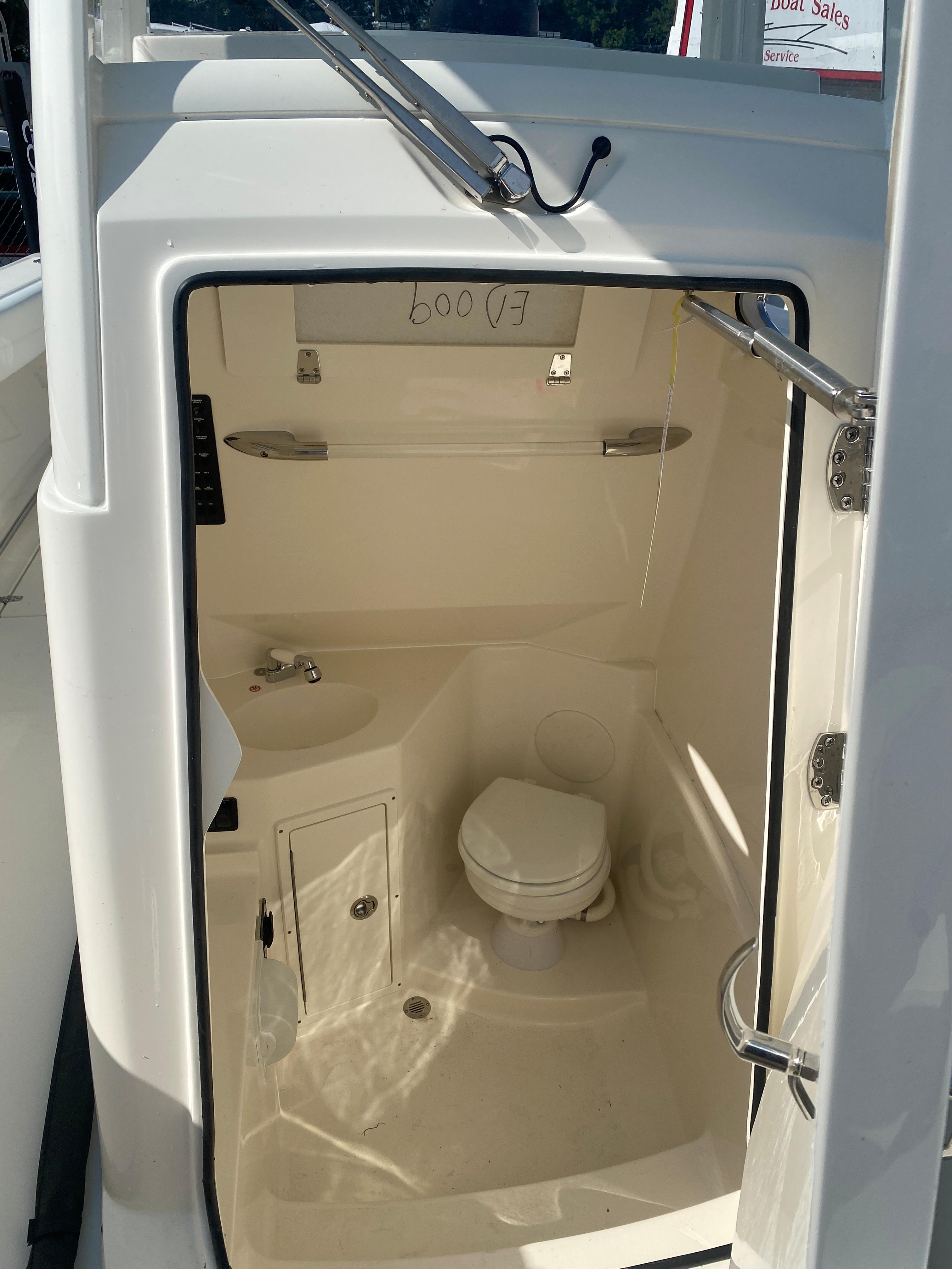 2024 Cobia 280 Center Console-20