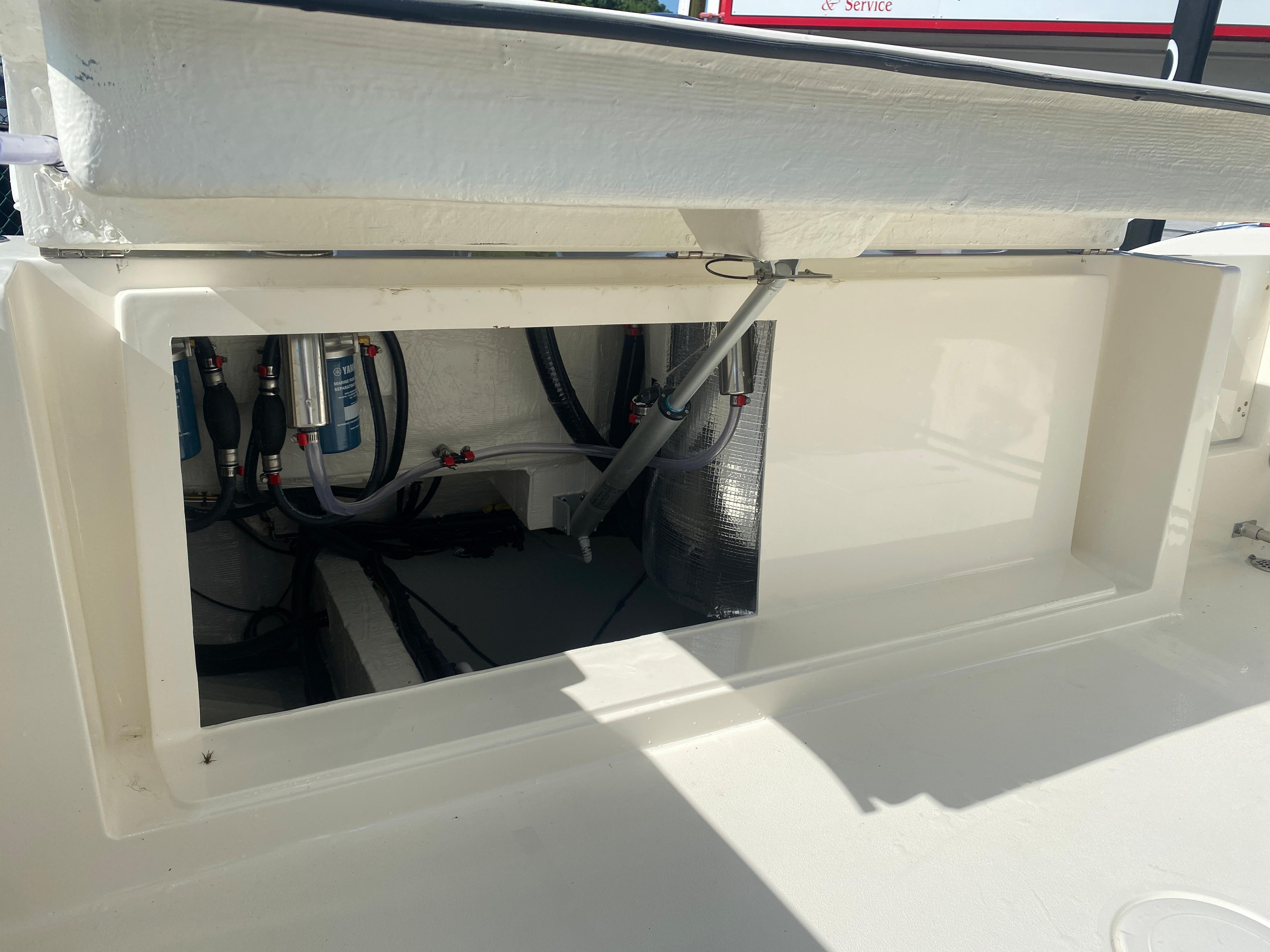 2024 Cobia 280 Center Console-23