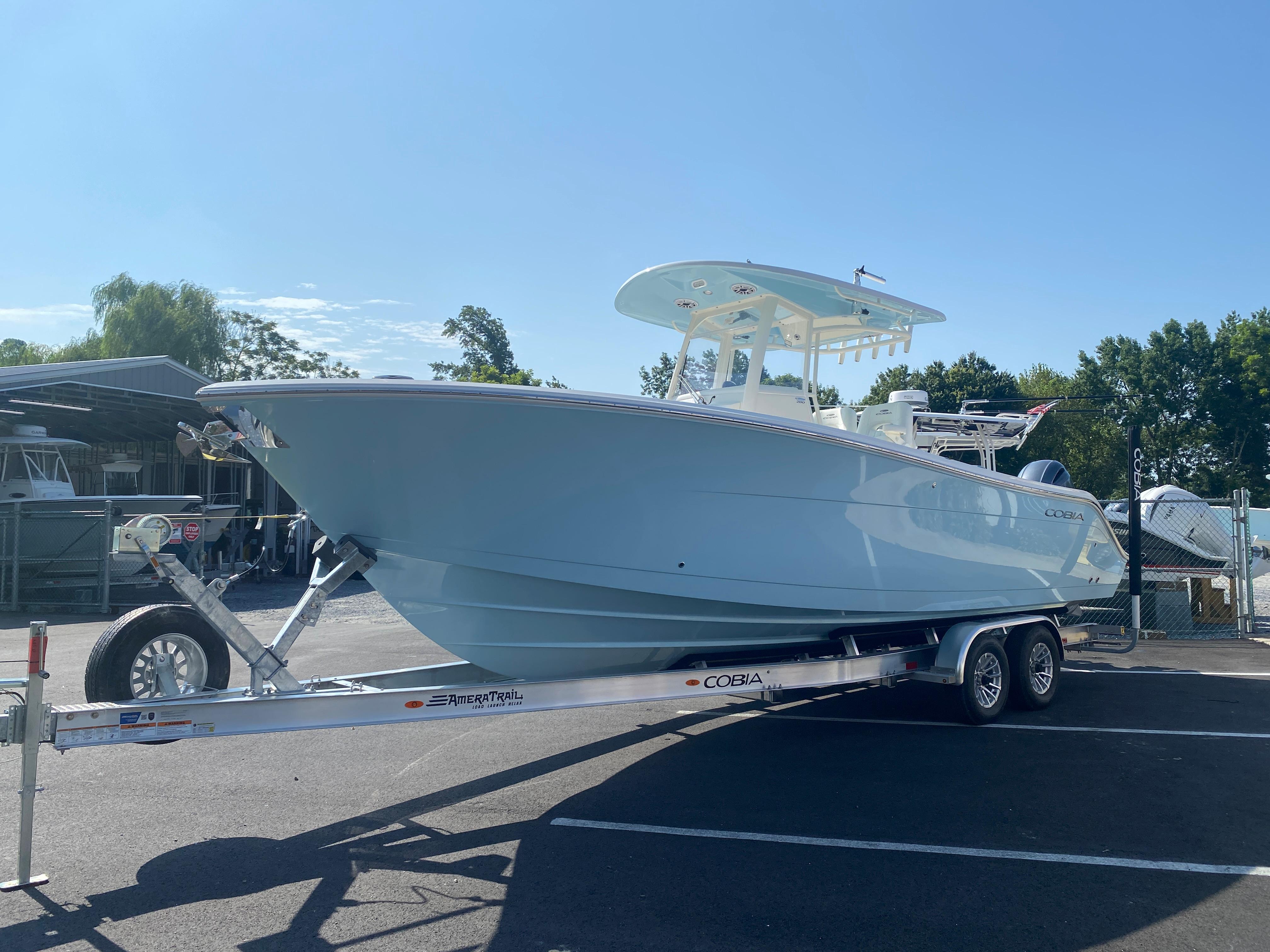 2024 Cobia 280 Center Console-6