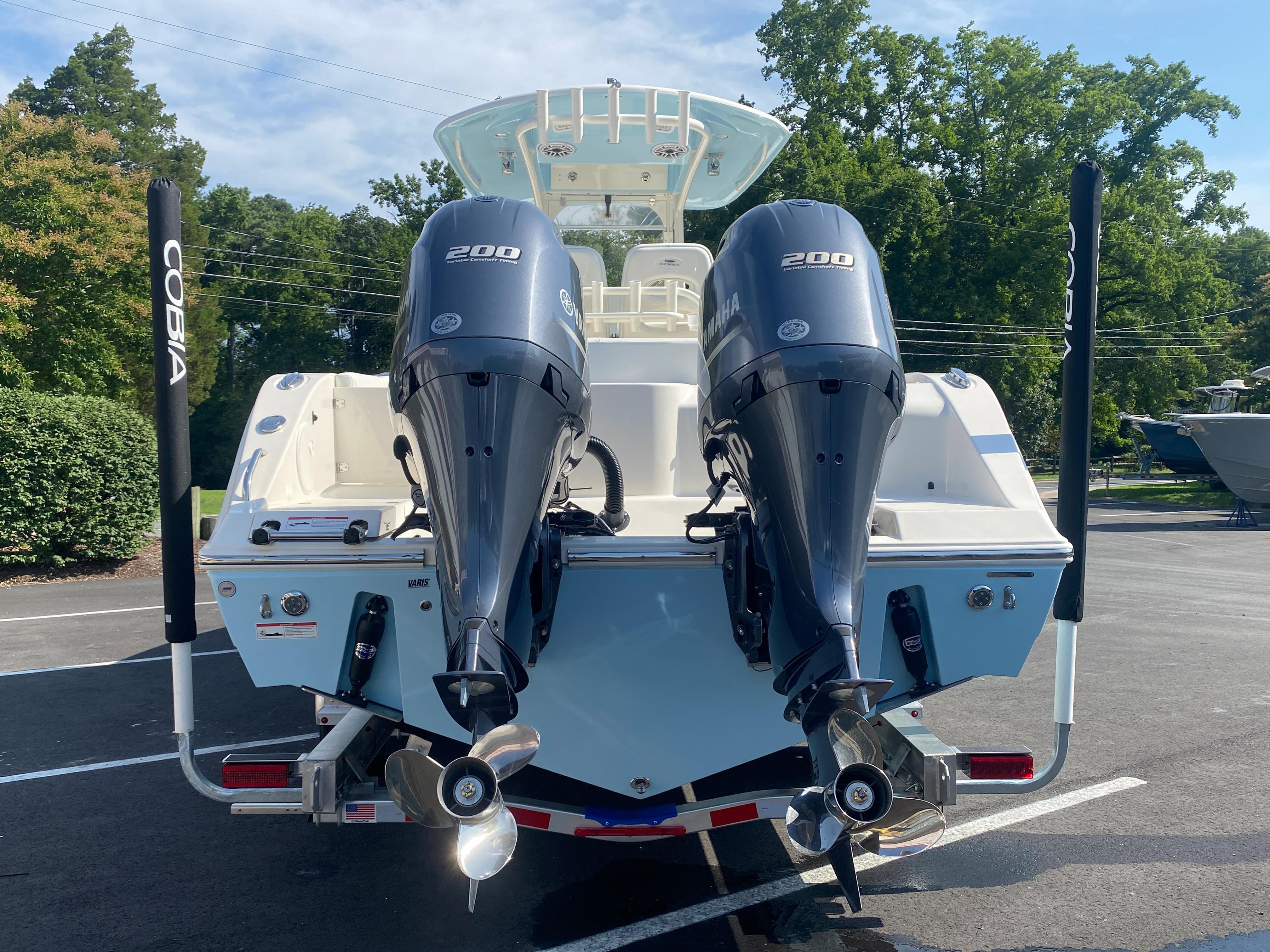 2024 Cobia 280 Center Console-10