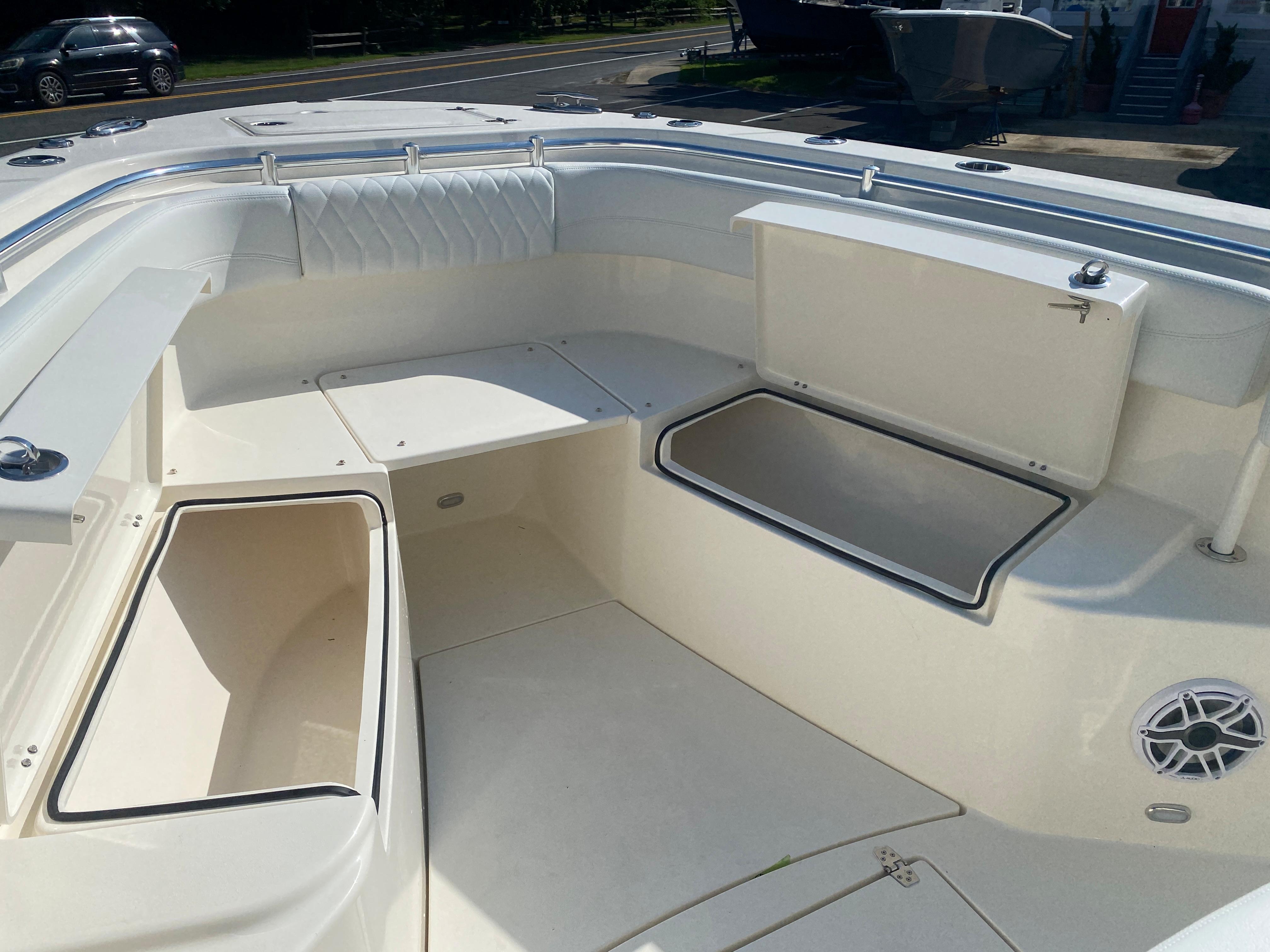 2024 Cobia 280 Center Console-31