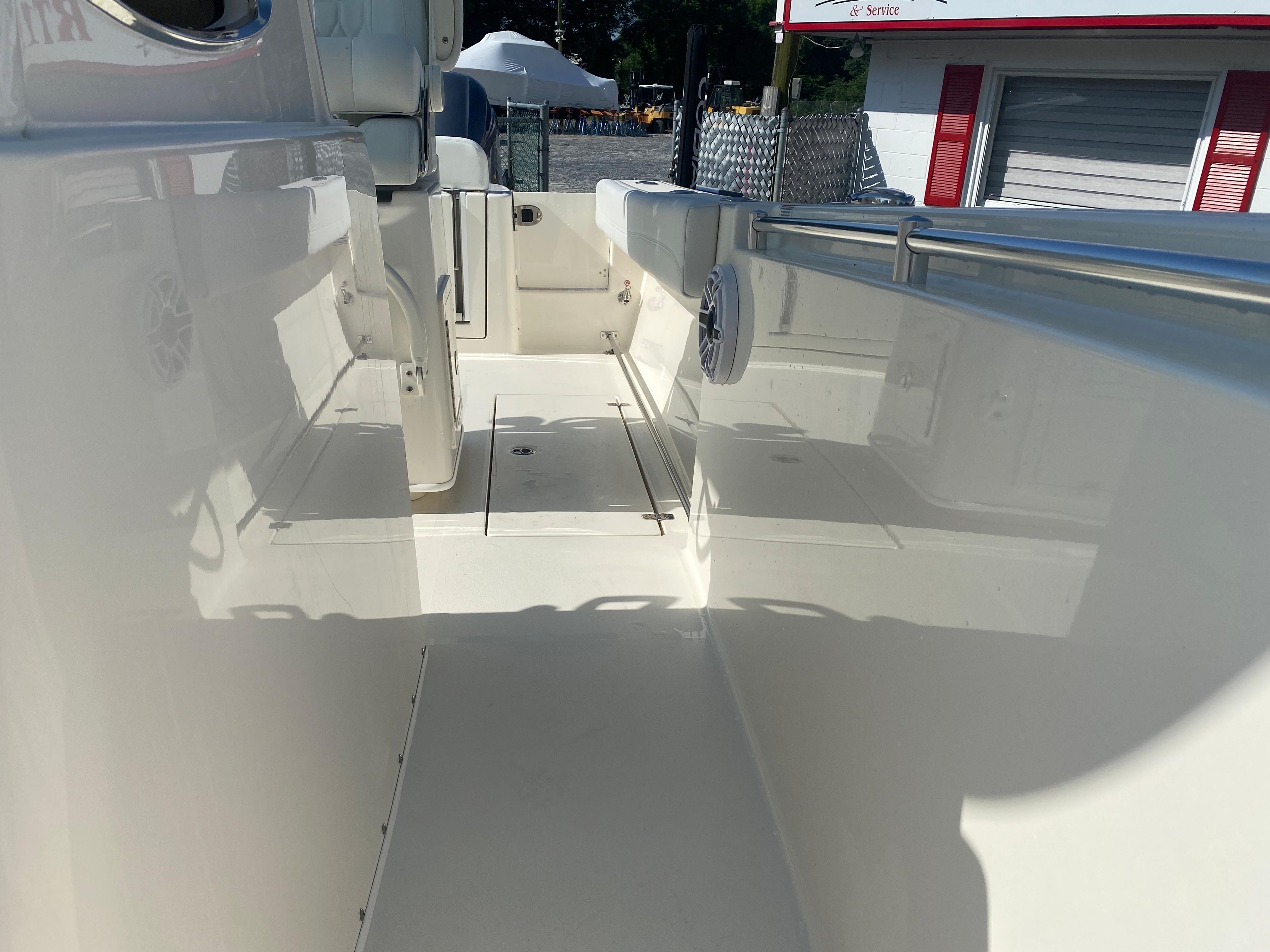 2024 Cobia 280 Center Console-35