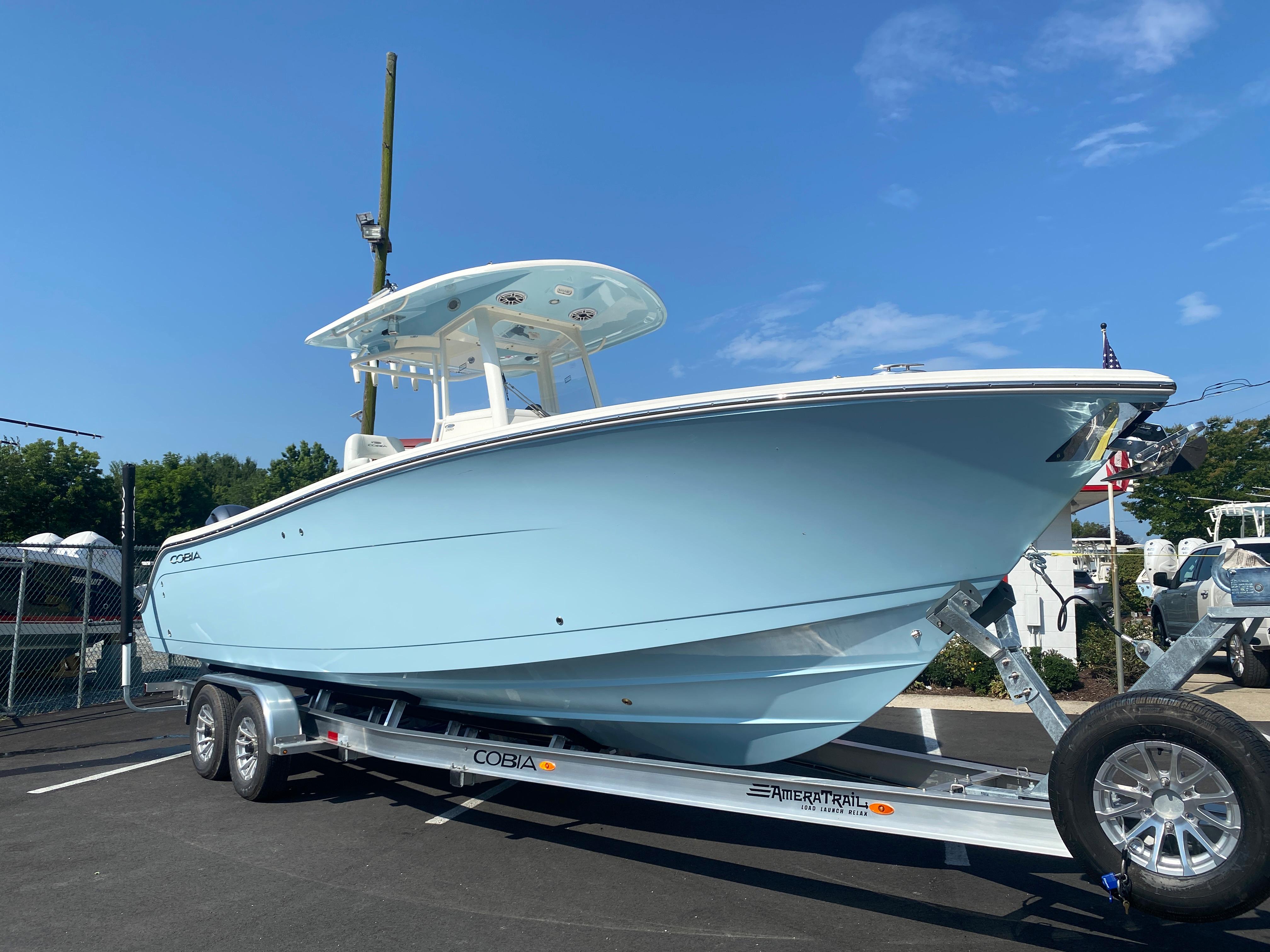 2024 Cobia 280 Center Console-3