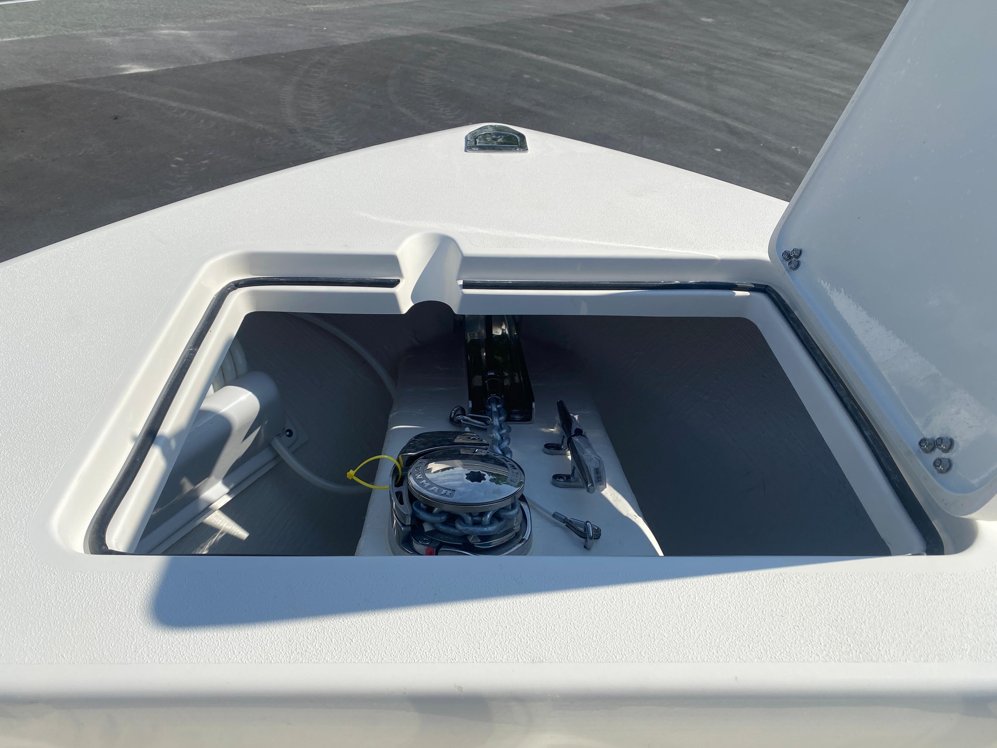 2024 Cobia 280 Center Console-54