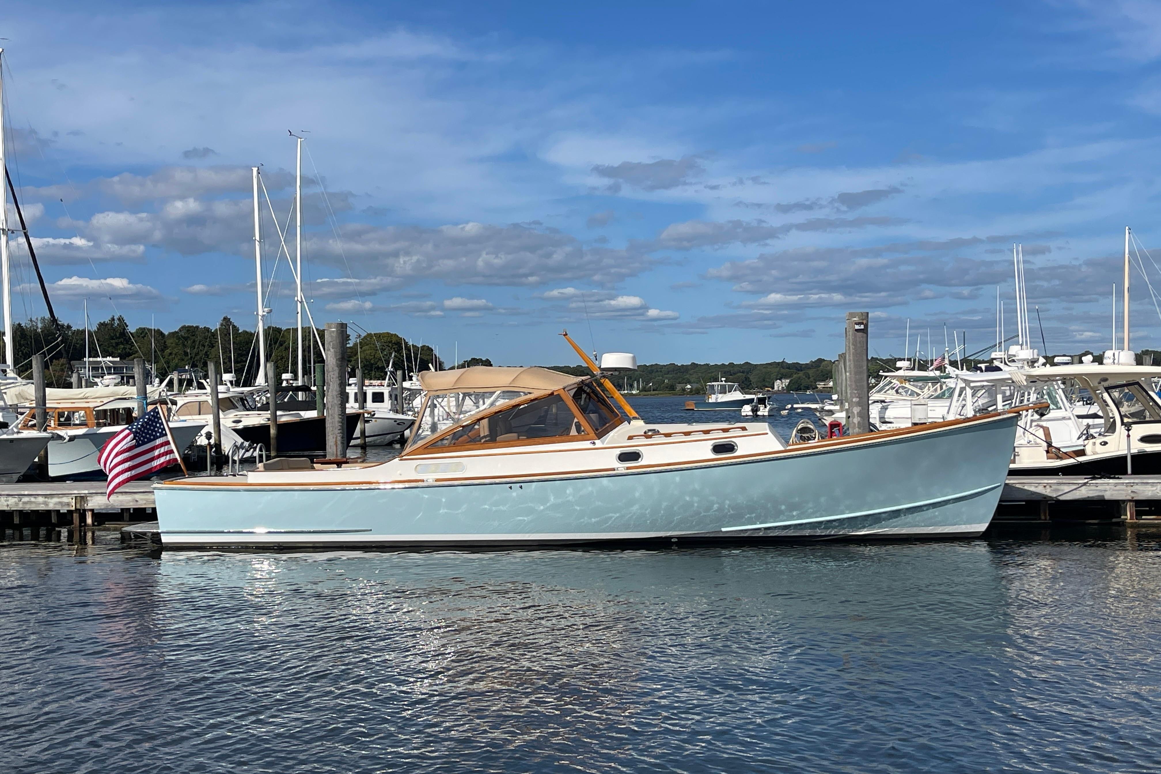 2015 CH Marine Shelter Island Runabout