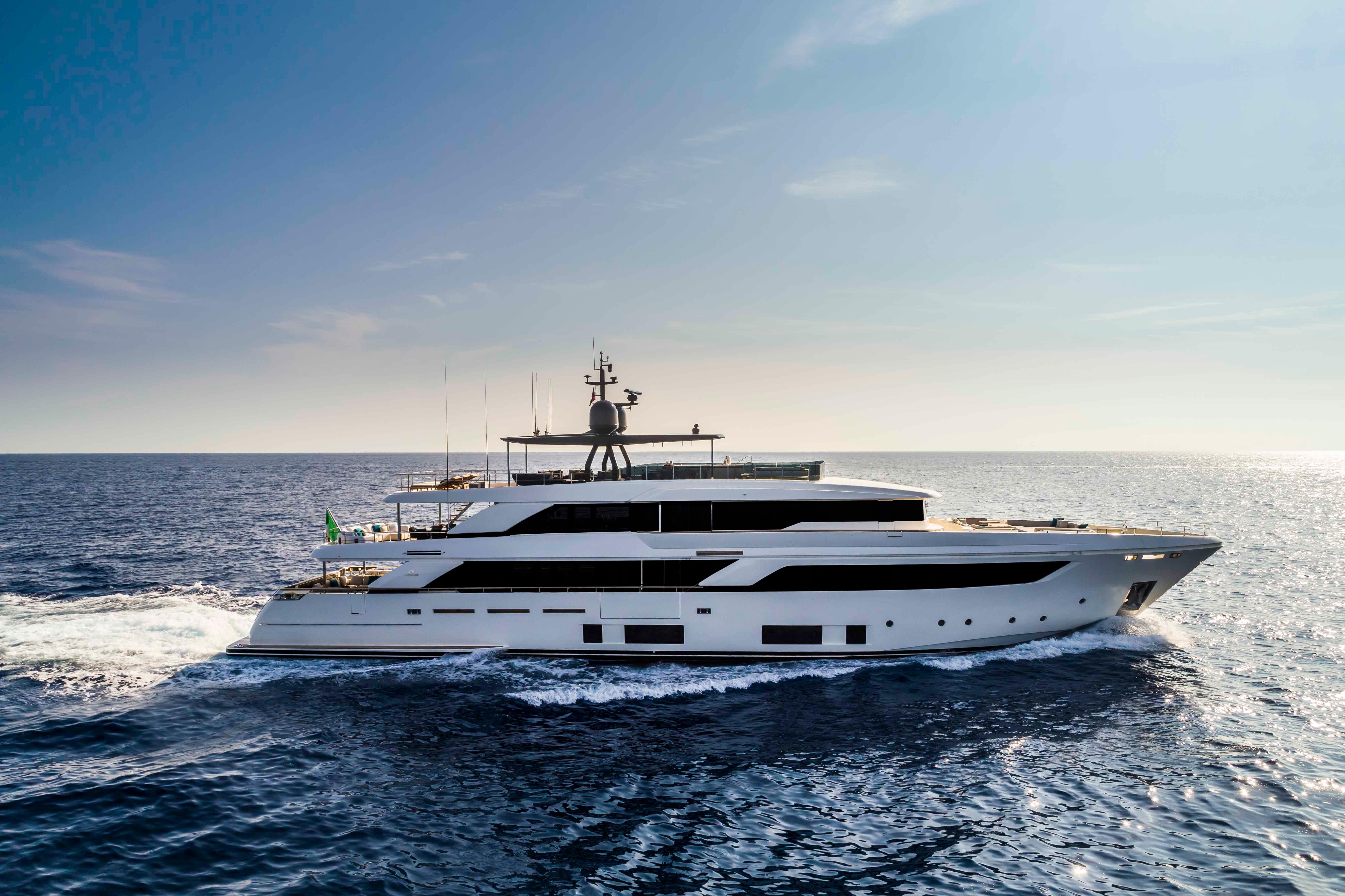 2023 Custom navetta 42