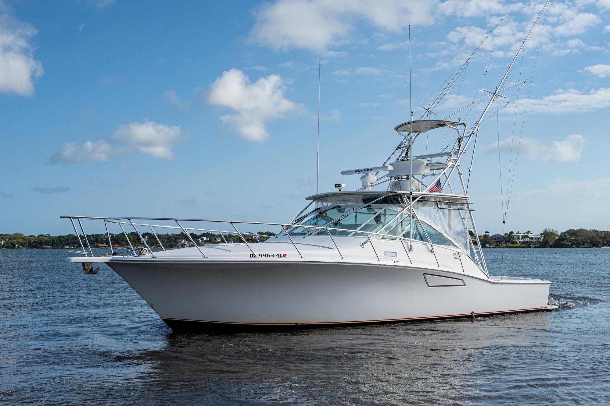 2004 Cabo 40 Express Sea Keeper | Yachts360