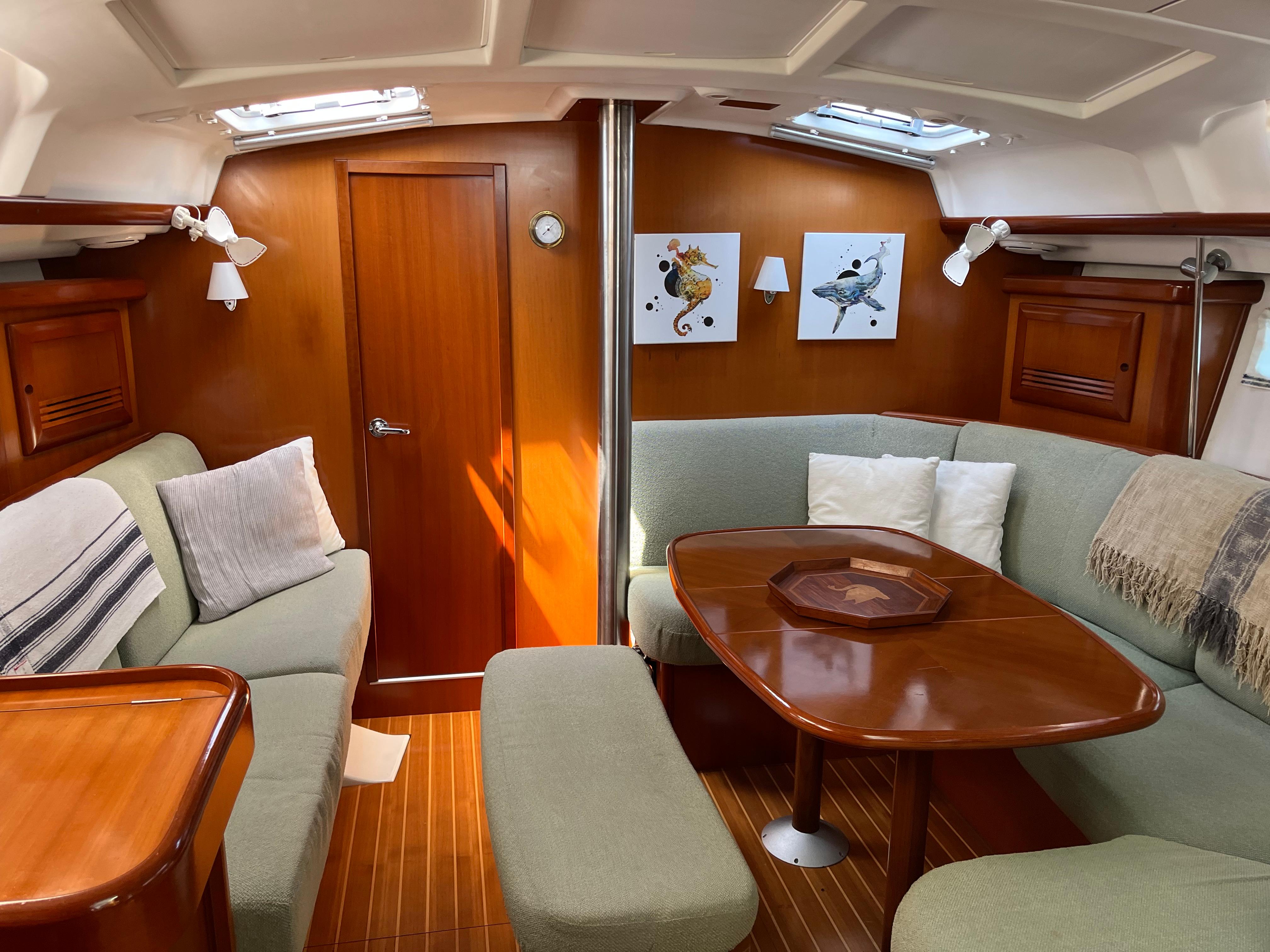 Yacht Photos Pics