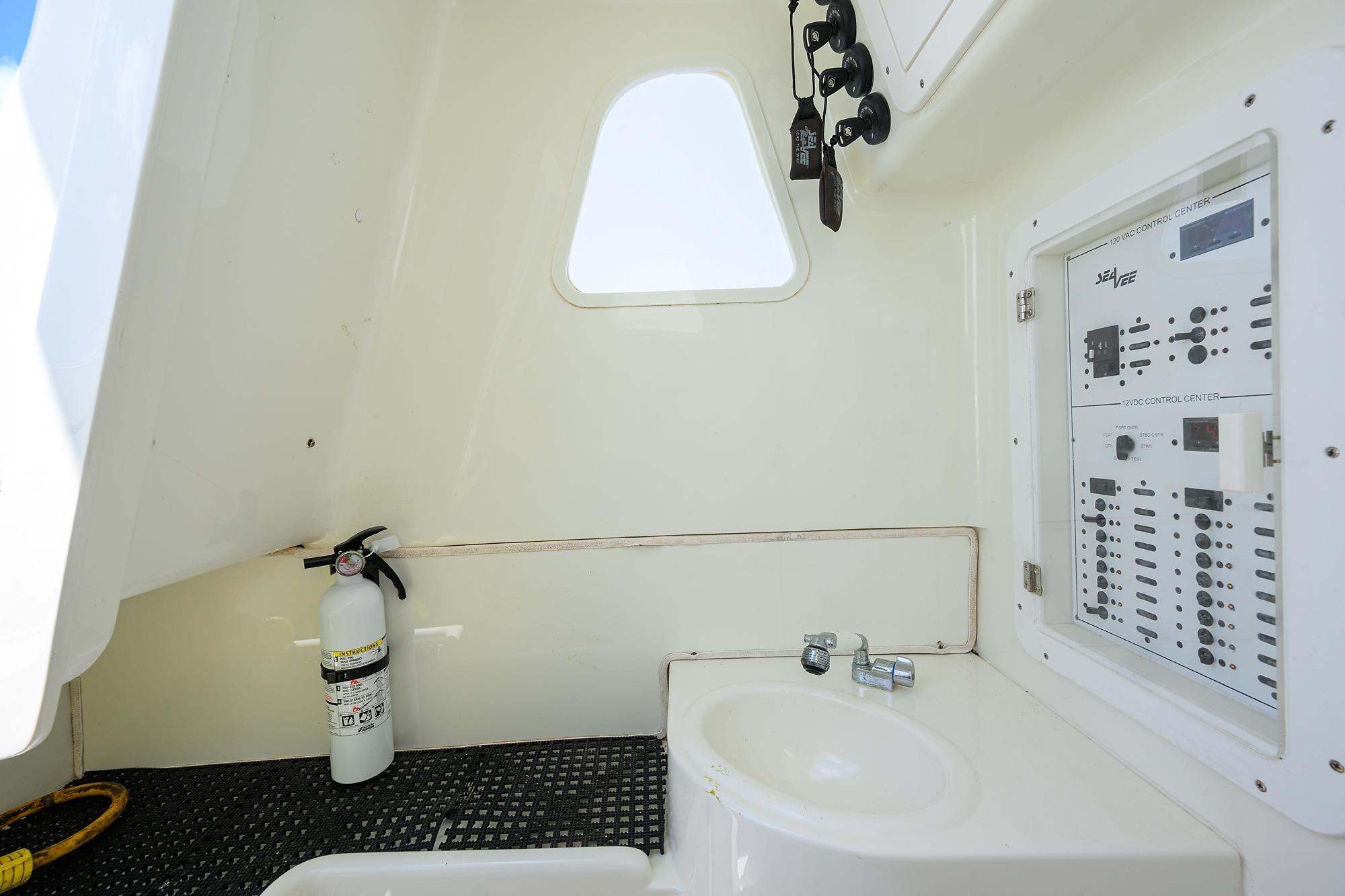 2014-sea-vee-39-center-console-power-9777021-20250430083753729-1_XLARGE