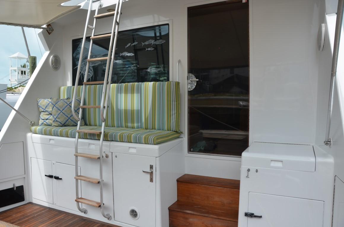 65 Hatteras Convertible