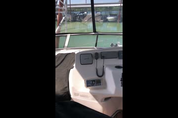 Silverton 410 Sport Bridge video