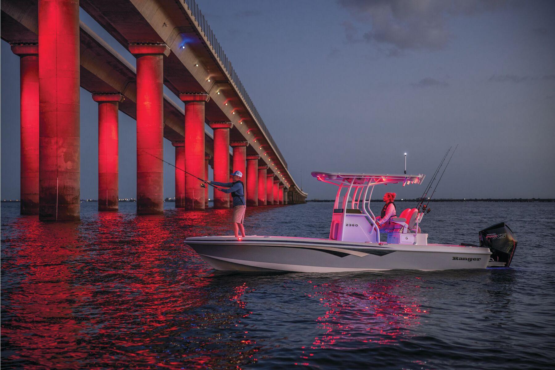 2024 Ranger 2360 Bay Gallery