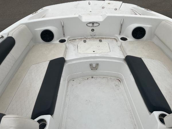 2016 Tahoe boat for sale, model of the boat is 2150 & Image # 7 of 11