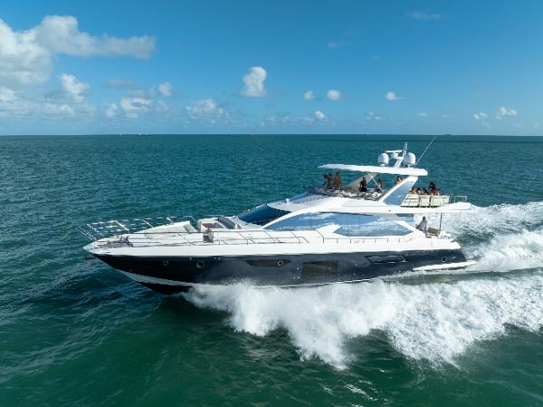 2016 Azimut Fly 72