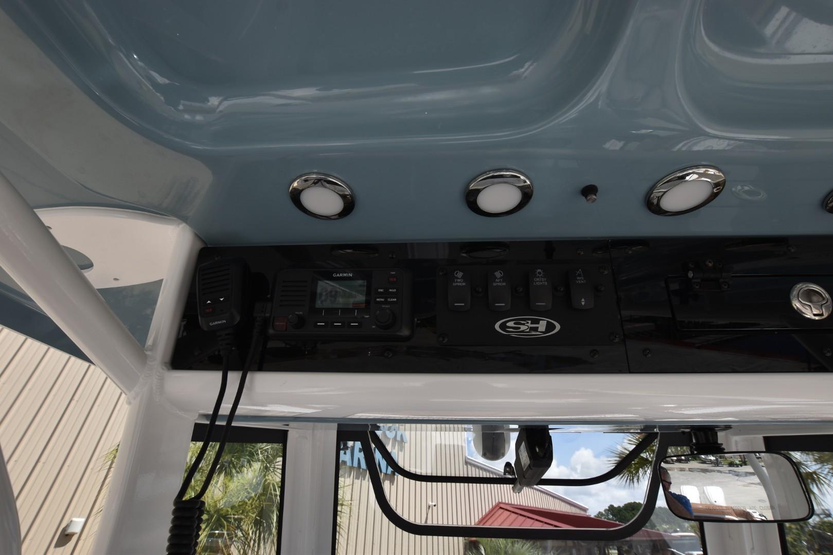 2024-sea-hunt-ultra-275-se-power-9857034-20250630091830329-1