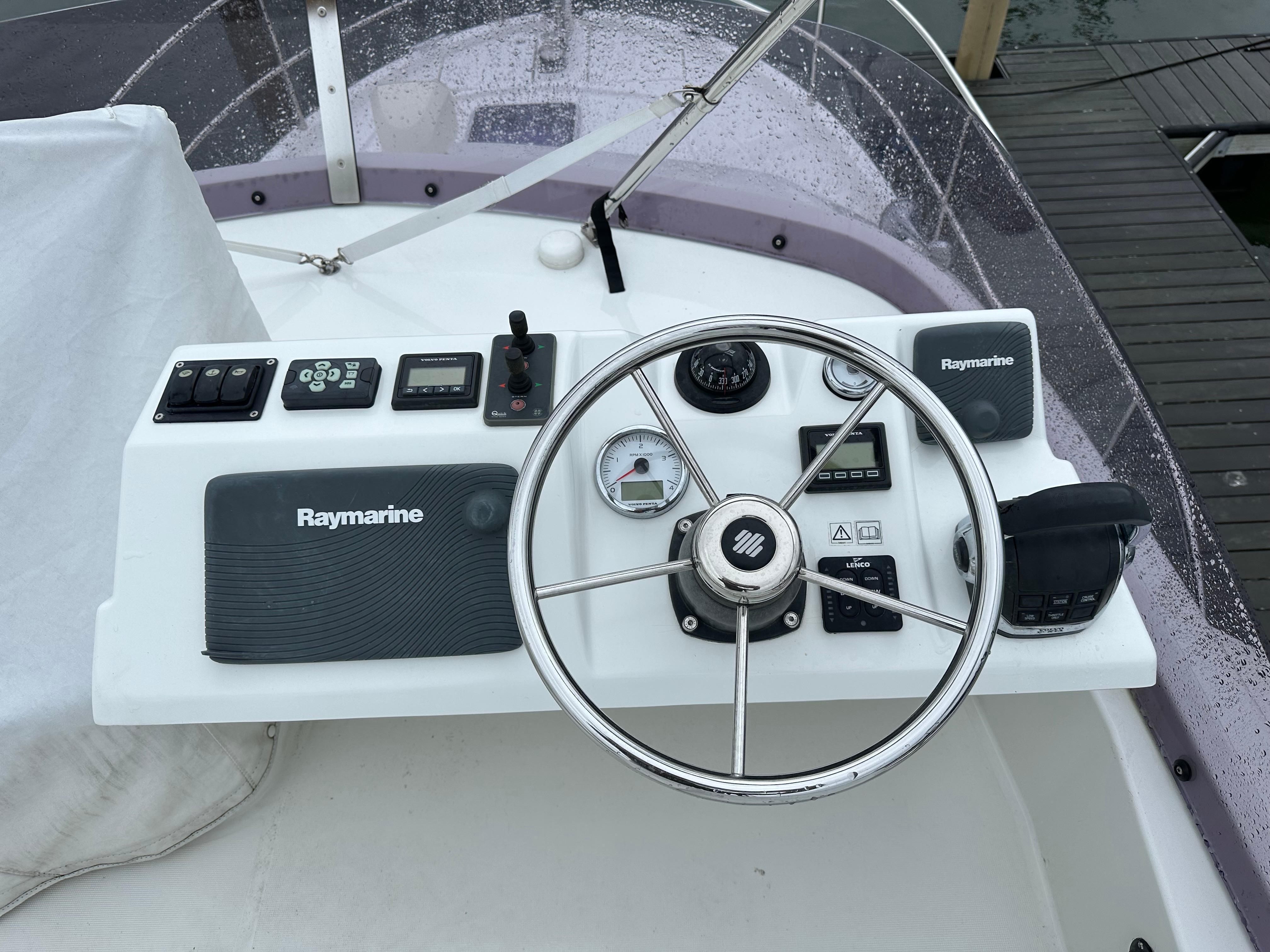 Lagniappe Yacht for Sale 30 Yachts Kilmarnock, VA Denison