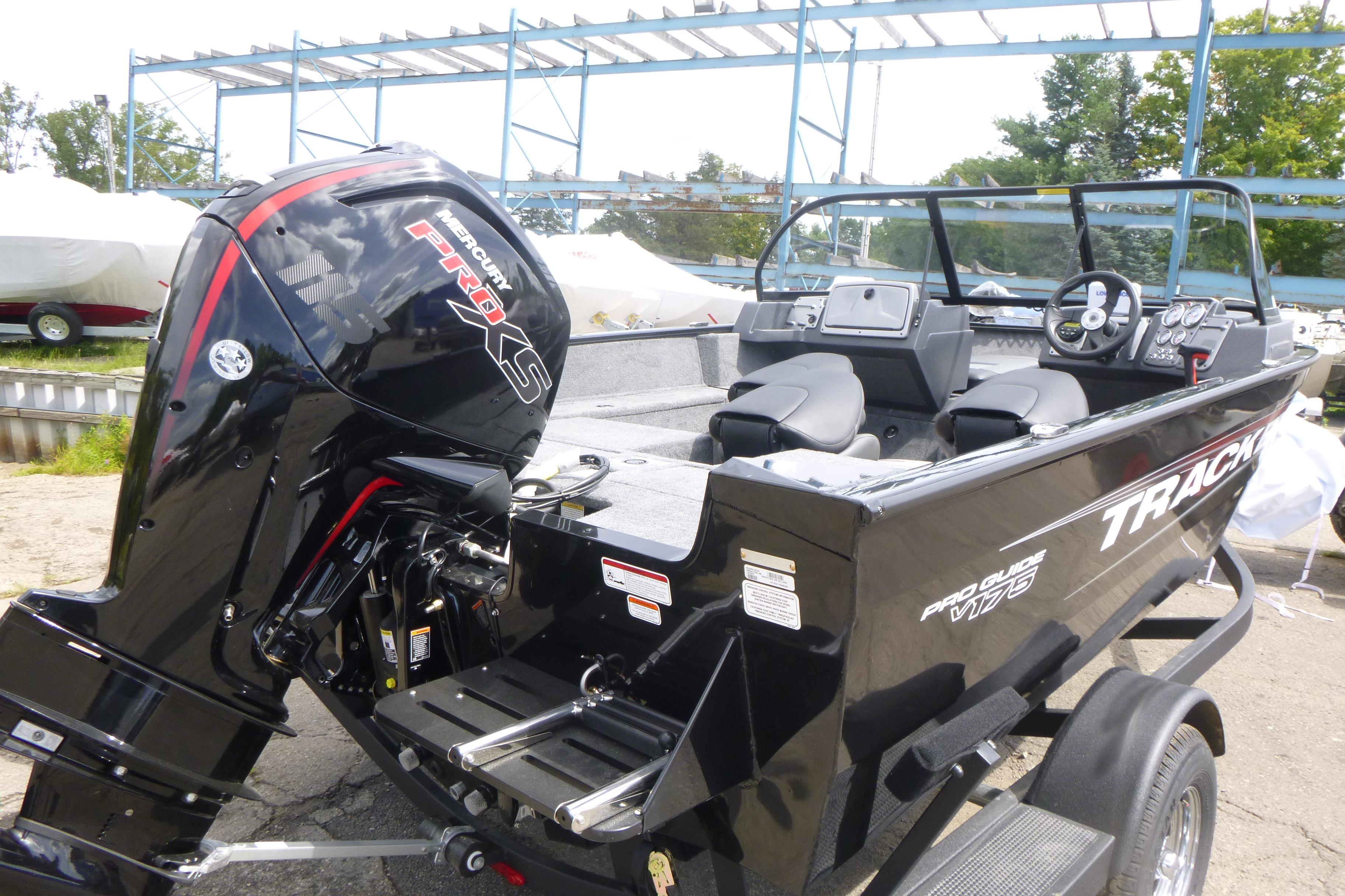 2026 Tracker Pro Guide V-175 Combo Gallery