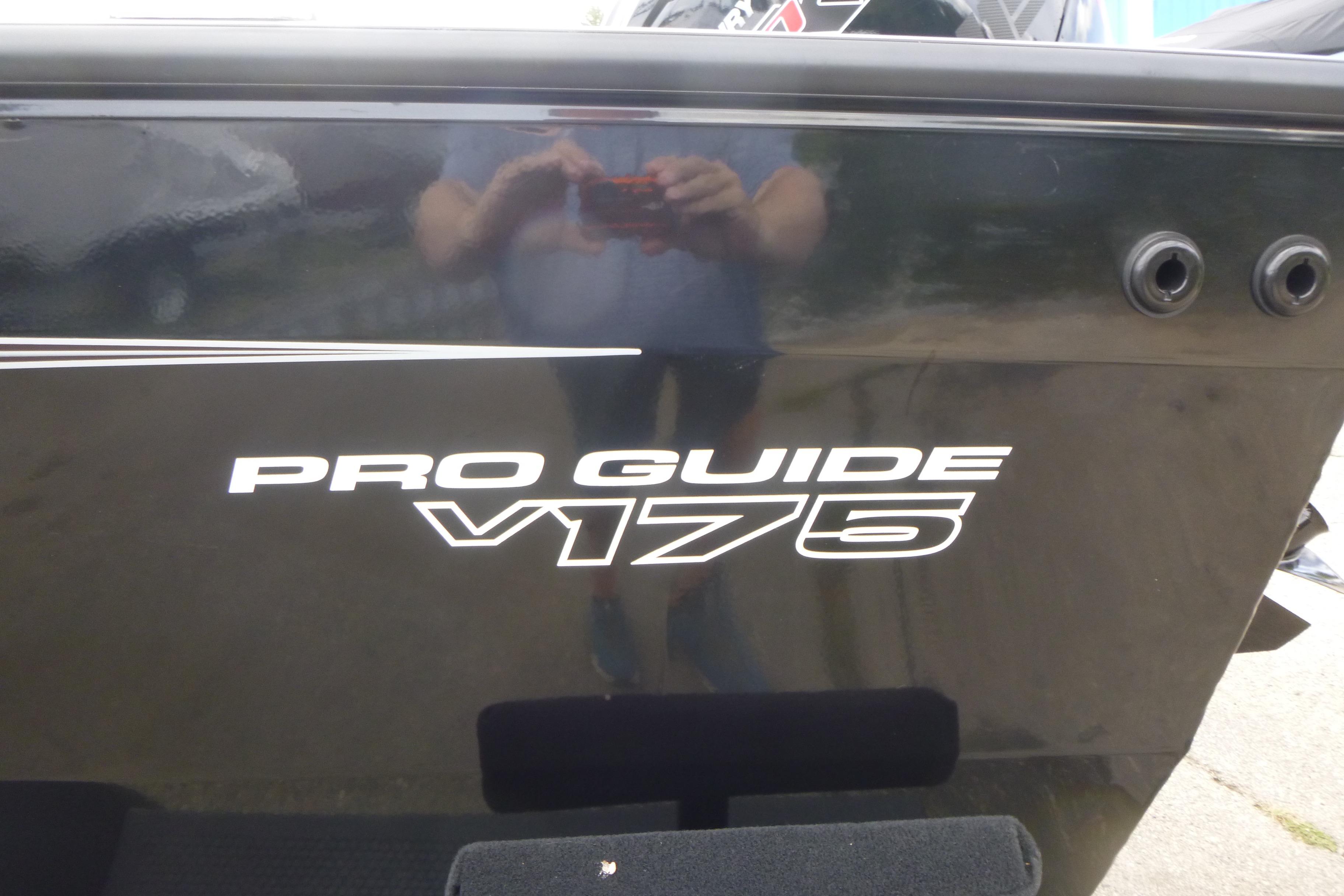 2026 Tracker Pro Guide V-175 Combo Gallery