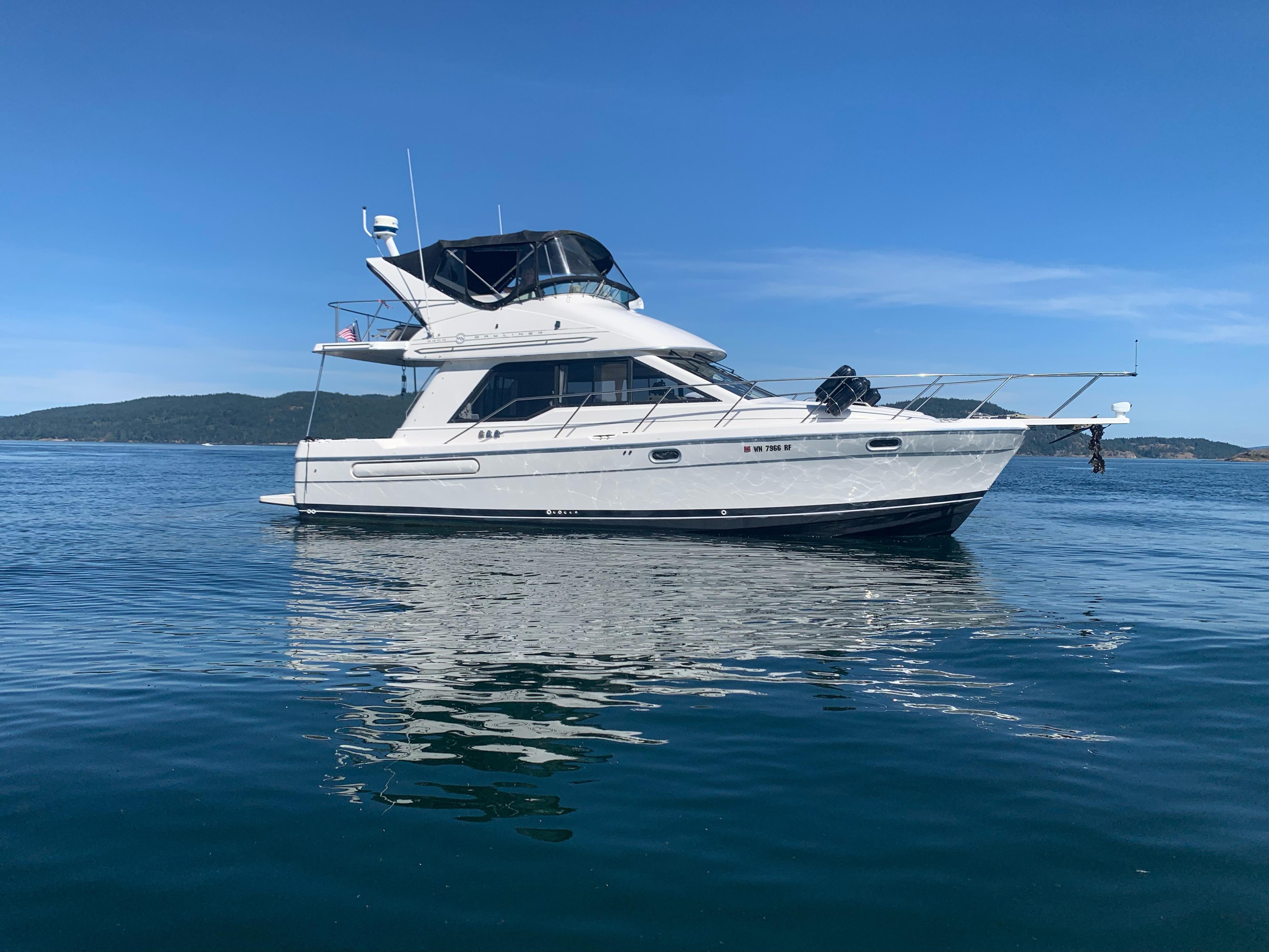 1996 Bayliner 3388 Command Bridge Motoryacht Anacortes, Washington
