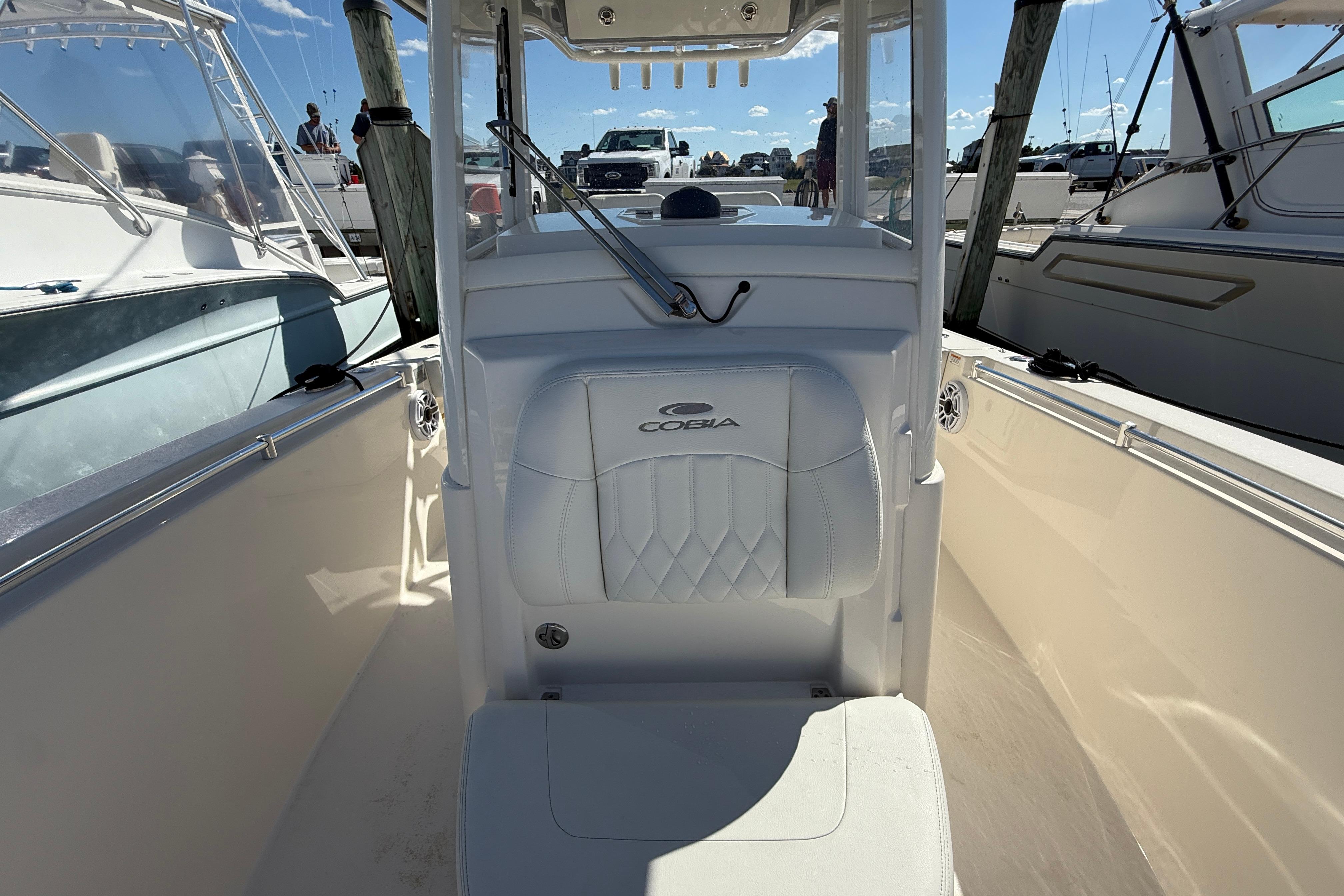 2023 Cobia 280 Center Console-45