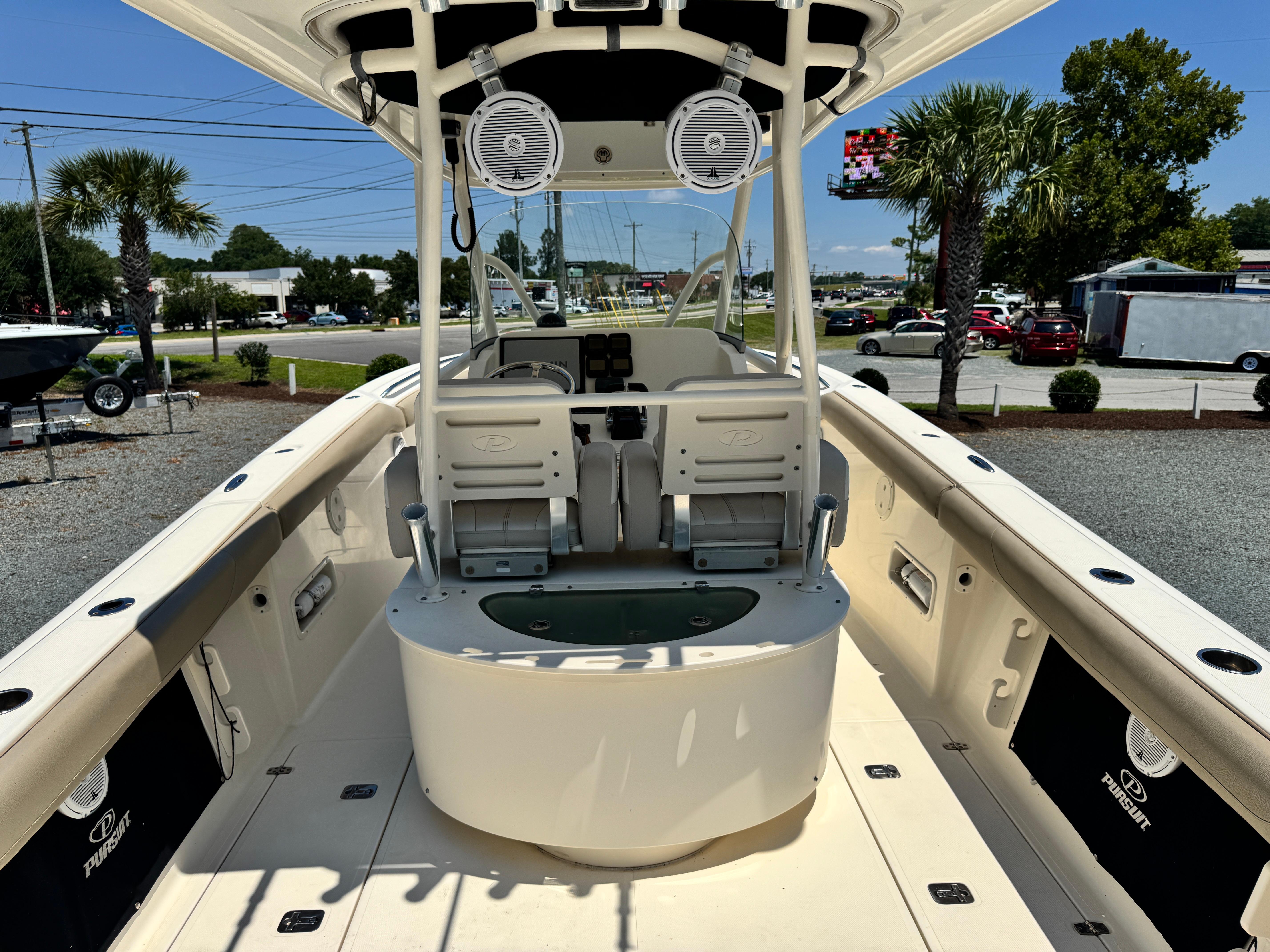 Boat image 21